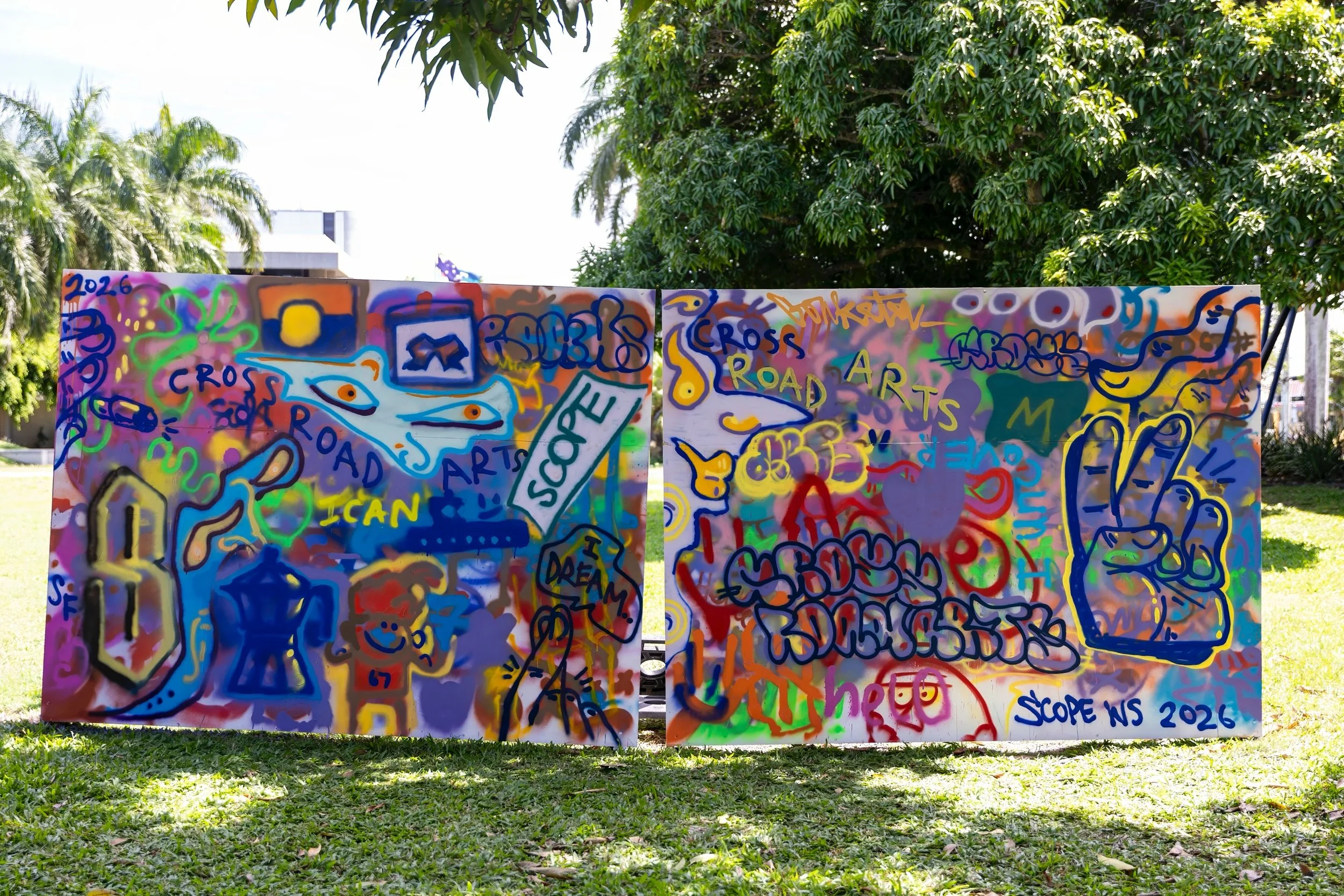 A throwback to the incredible @crossroad_arts mural workshop in Mackay. I miss Mackay, such a cool small town with a super kind community.
This piece was a true collaboration with the students, and I couldn&rsquo;t be prouder of the result. Don&rsquo