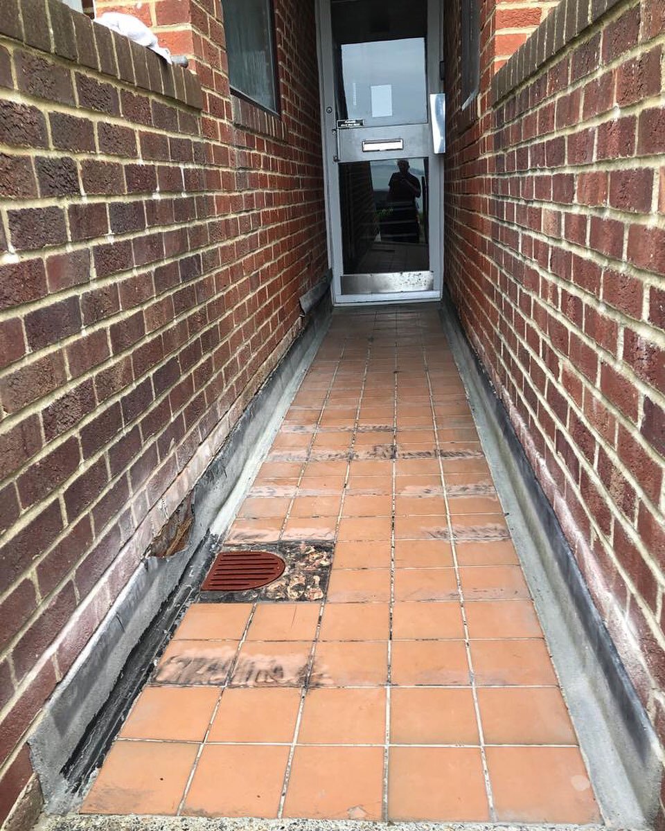 Nice refurbishment job on these walkways this week #liquidwaterproofing #refurbishment #flatroofingspecialists #waterproofing #roofingcontractor #roofingspecialists