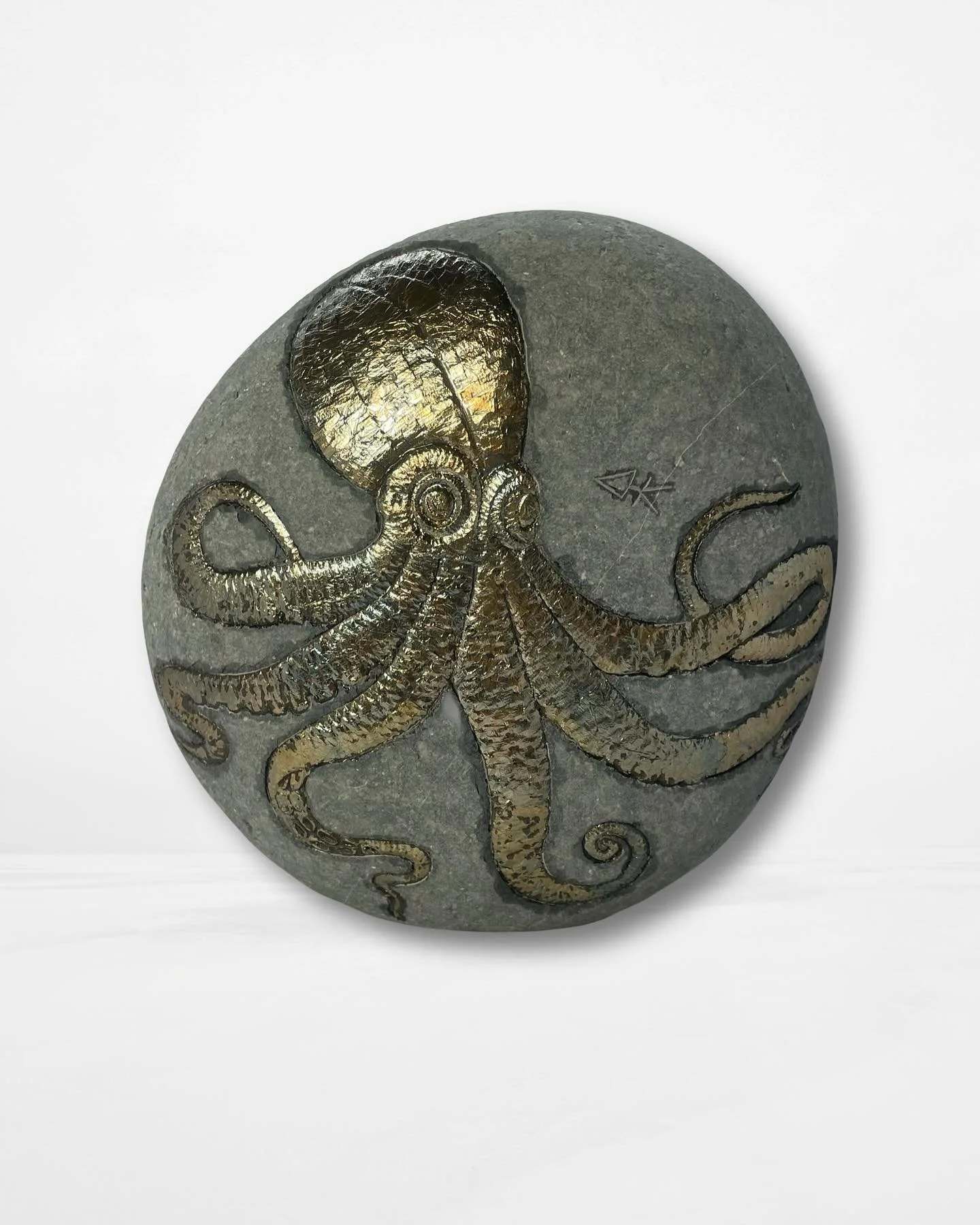 Four new beauties just added to our online shop ! gildedcoast.com
All our carvings are sold with an authentication certificate signed by the carver @kempsyart and gilder β¨β¨β¨
Such personal gifts with beautiful meanings behind each design π 
New de