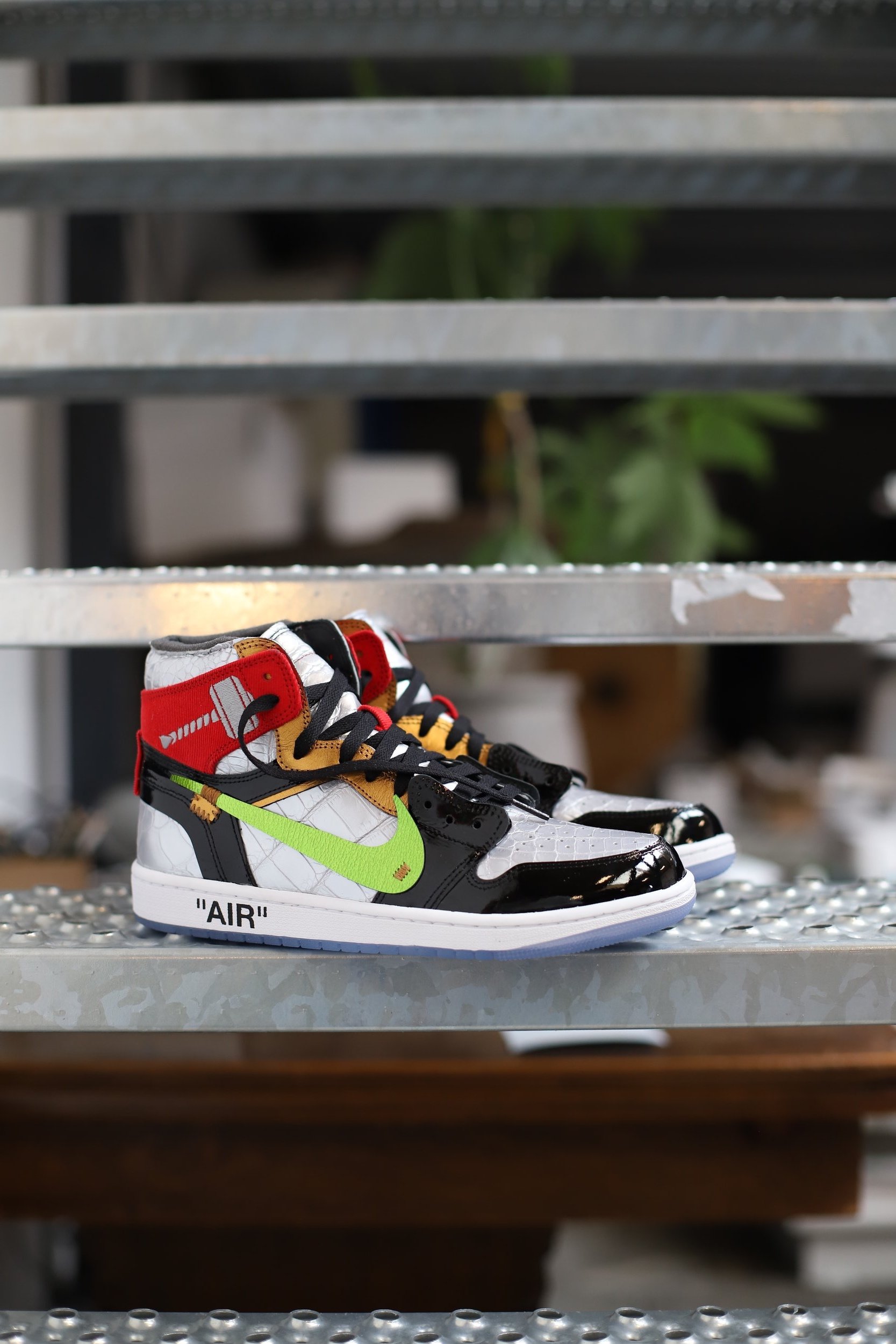 off white jordan 1 retail