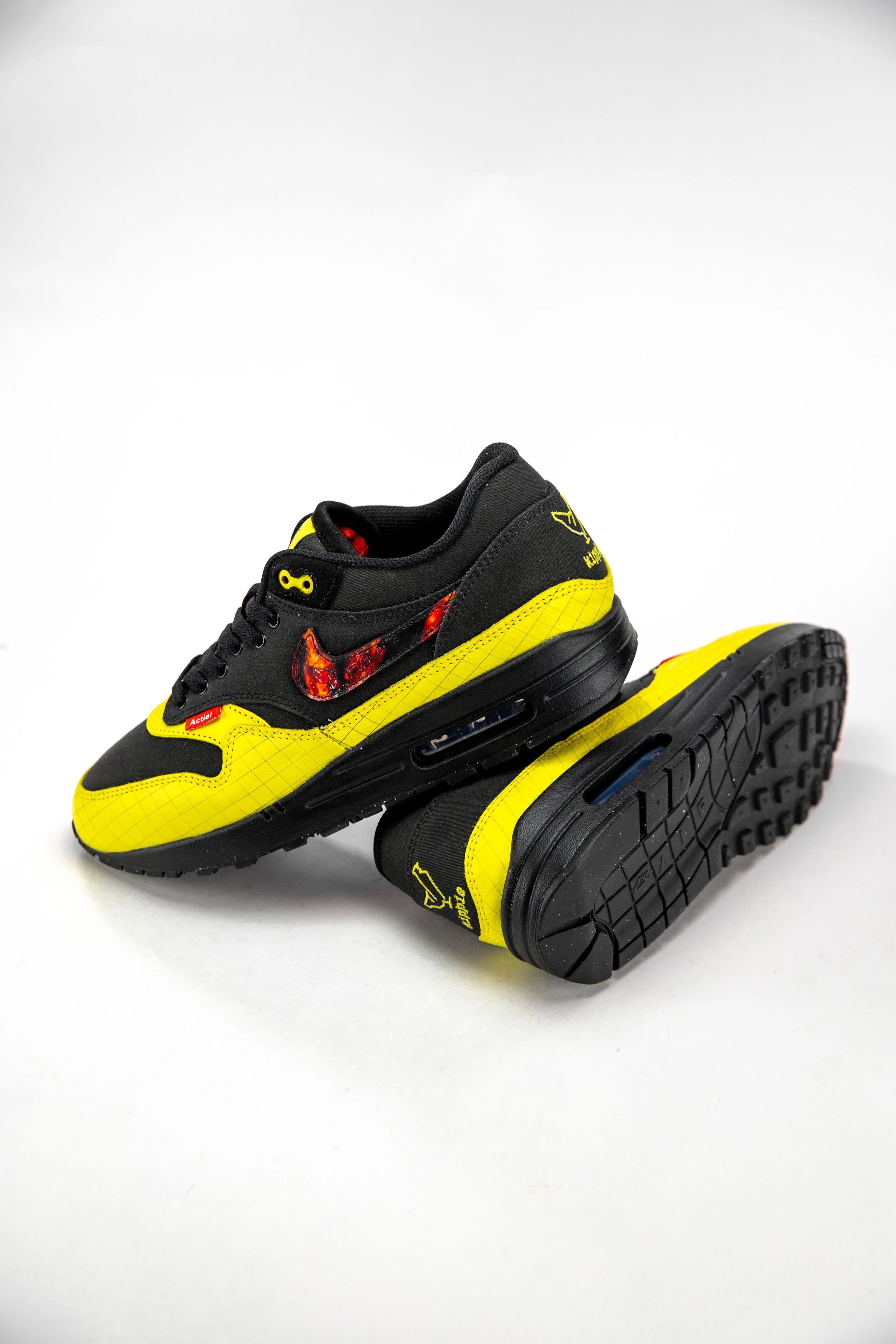 VIJZ Bespokes Air Max 1 Kippie-05.jpg