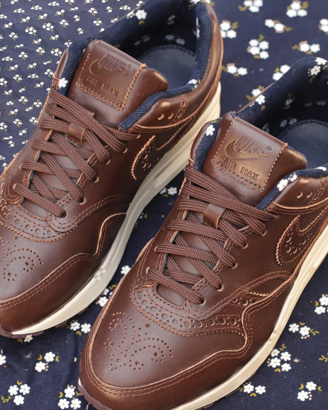 Vijz Gentlemans carrousel 2.0_0002_Laag 4.JPG