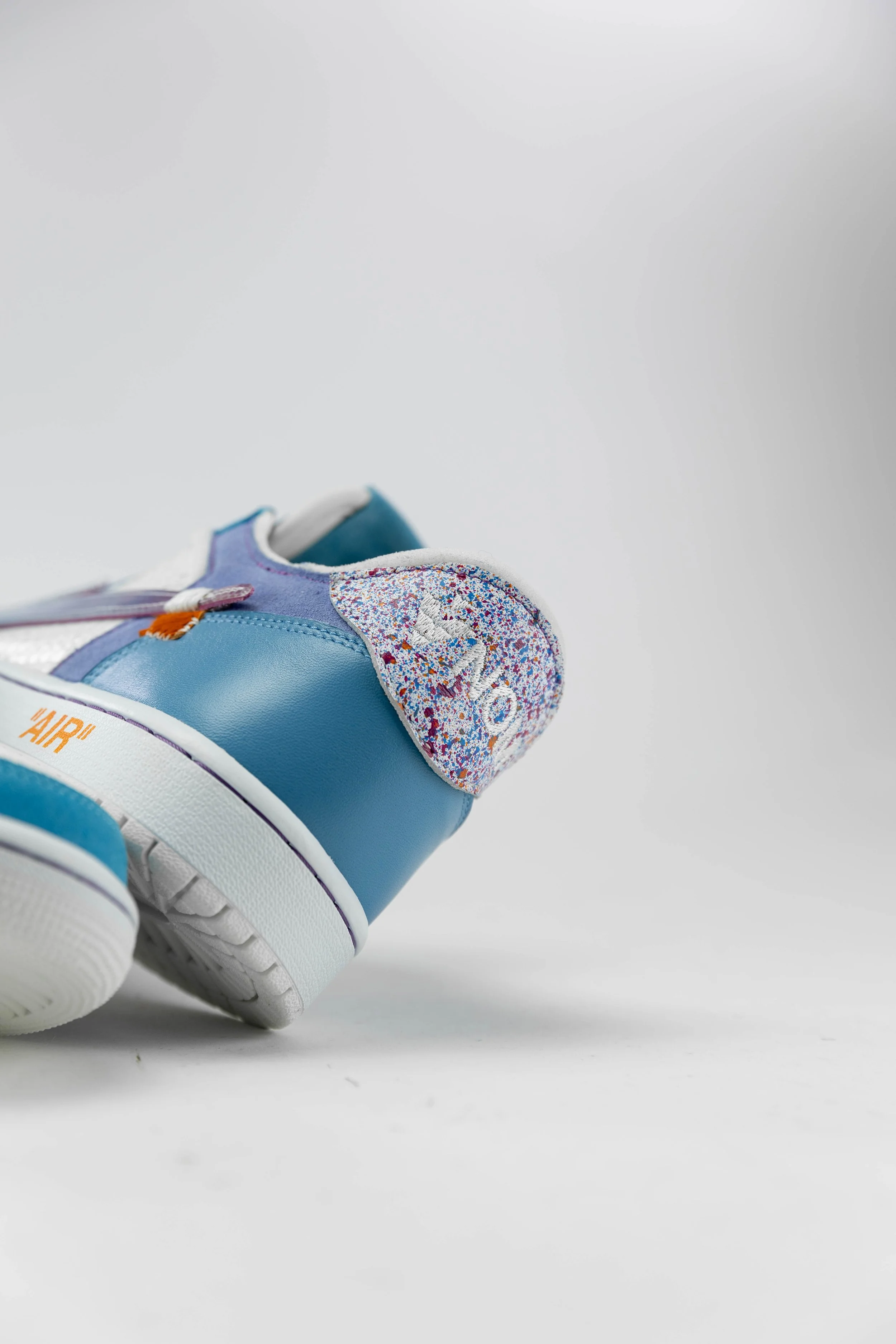 VIJZ Bespokes Custom Air Jordan 1 VNOM-10.jpg