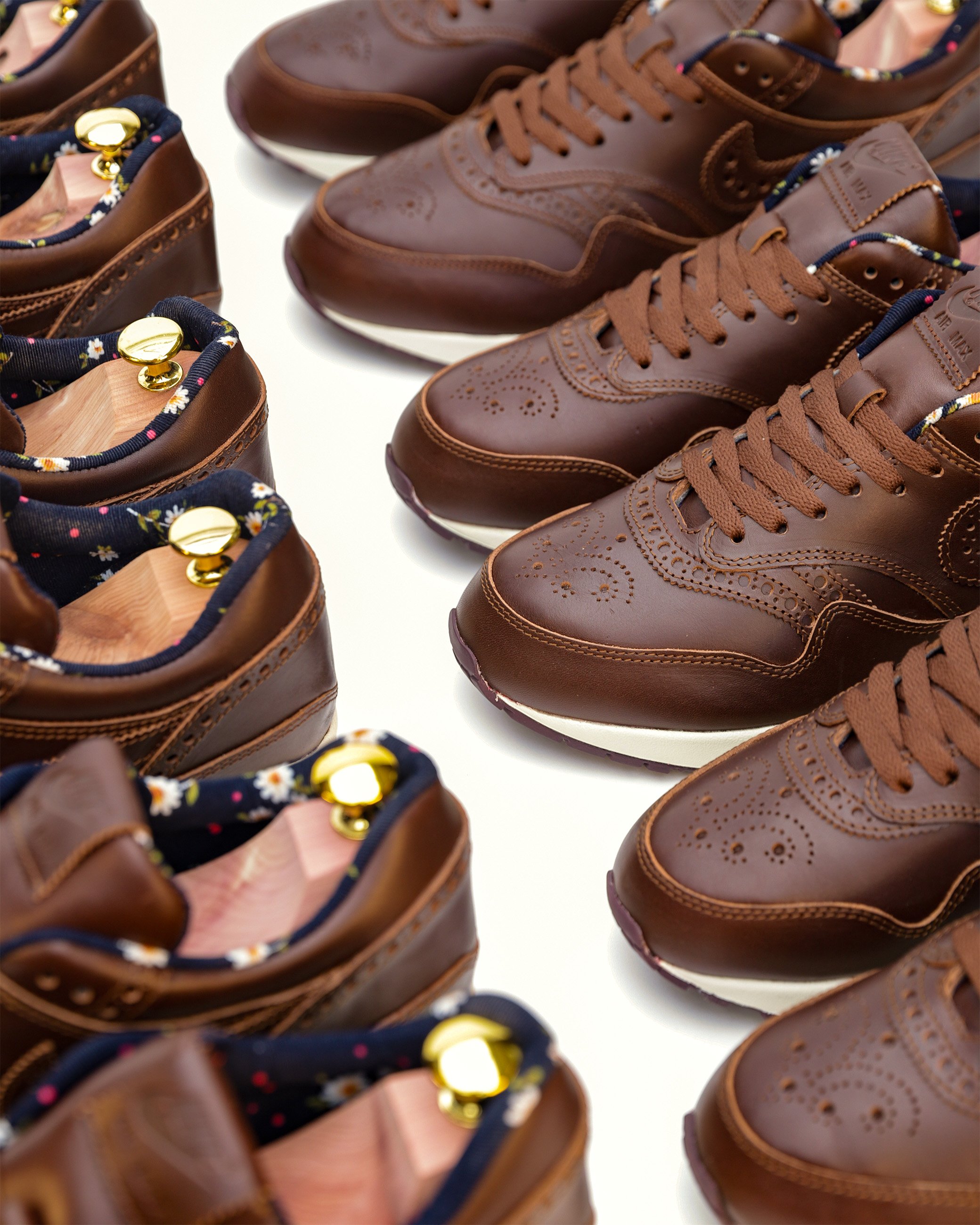 Air max 1 gentleman .jpg