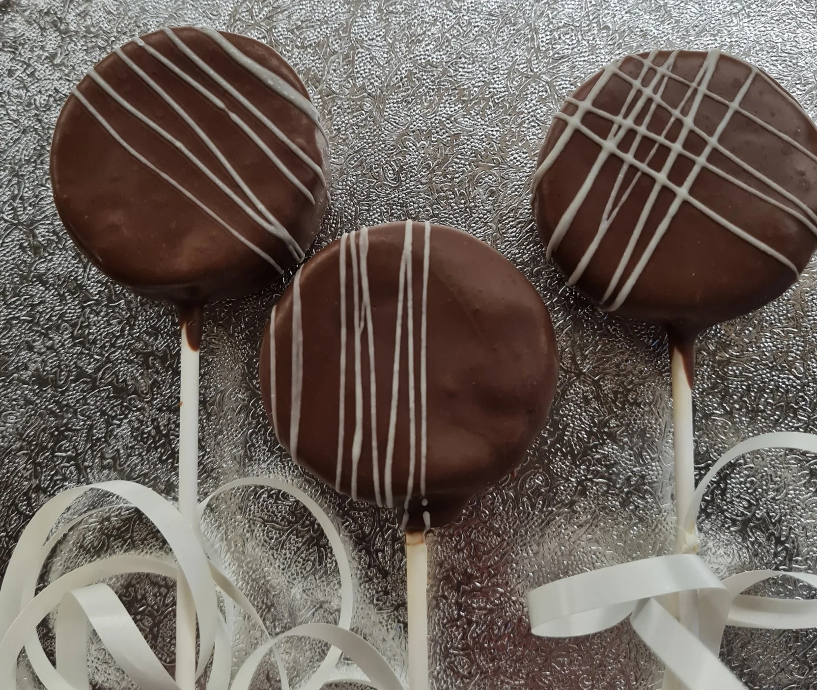 594 Disc Cake Pops 1