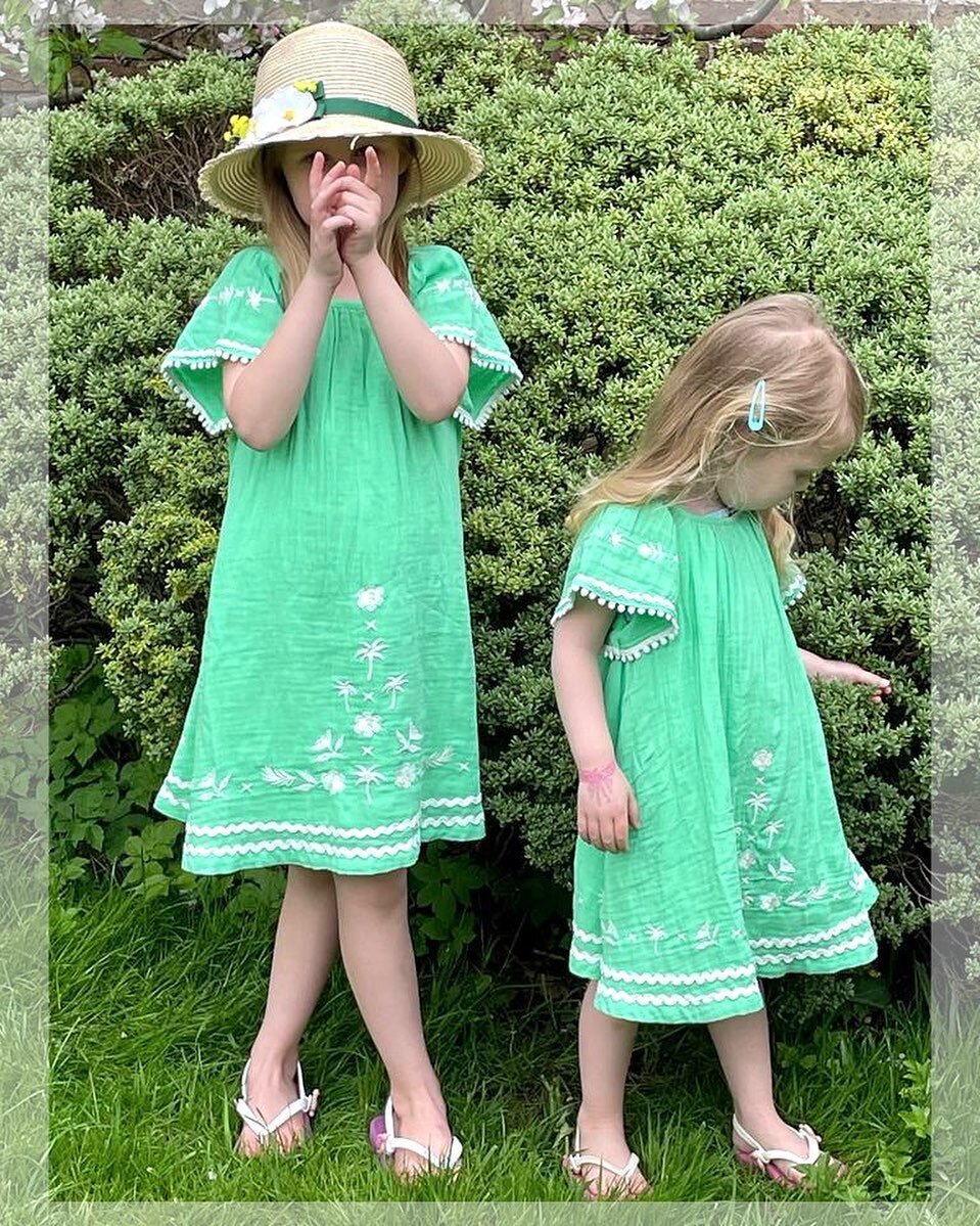 𝑻𝒉𝒆 𝒔𝒊𝒔𝒕𝒆𝒓𝒔 𝒂𝒓𝒆 𝒅𝒐𝒊𝒏𝒈 𝒊𝒕 𝒇𝒐𝒓 𝒕𝒉𝒆𝒎𝒔𝒆𝒍𝒗𝒆𝒔 🐢

The junior founders Eliza and Clara rocking the Tc&rsquo;s this weekend!

📍Location - Windsor
👧🏻 Models - Clara &amp; Eliza
📷Photography - @analou8183 
🩴Flipflops @mytu