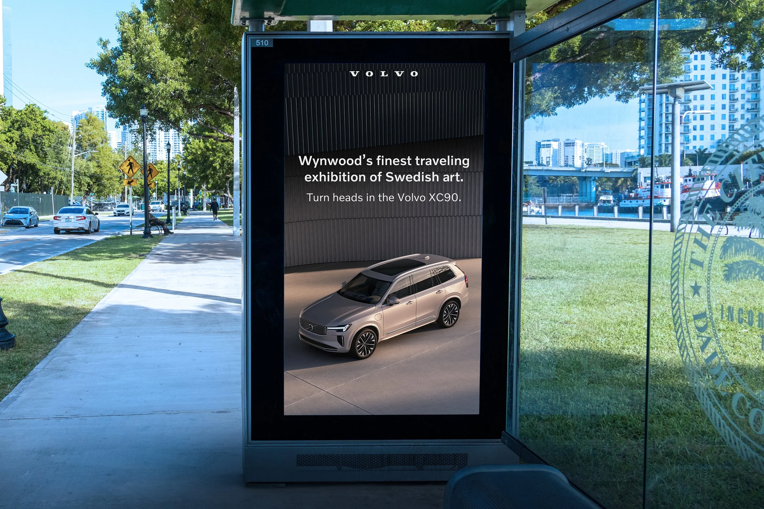 Volvo_Miami-Ft-Lauderdale_Digital-Bus-Shelters_2025-15.jpg