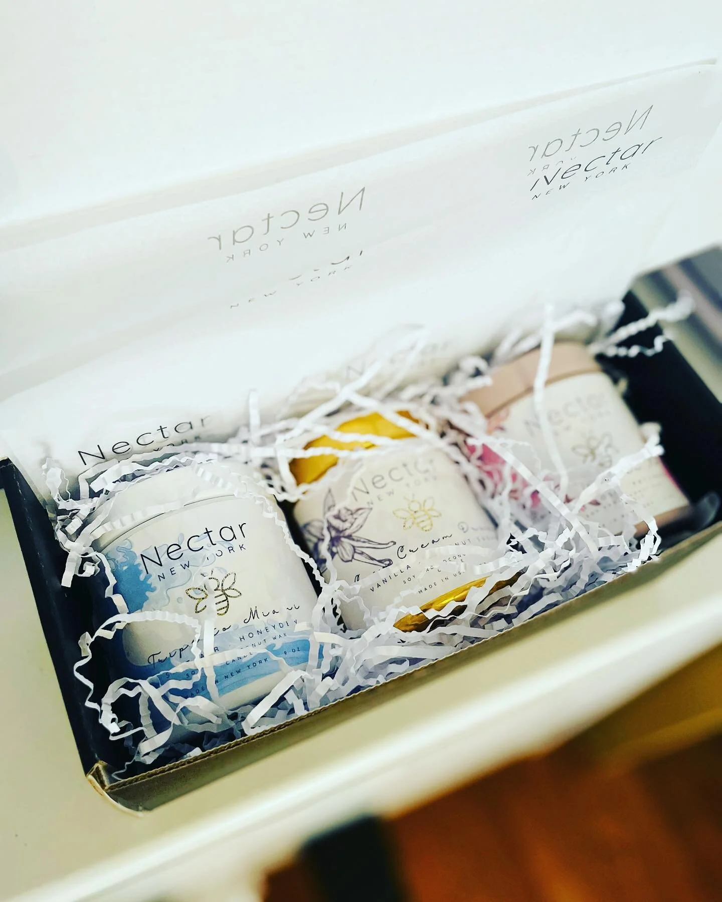 Packed up another Best Seller Box today! Sale is still going strong! #candles #candlesofinstagram #interiordesign #homedecor #soycandles