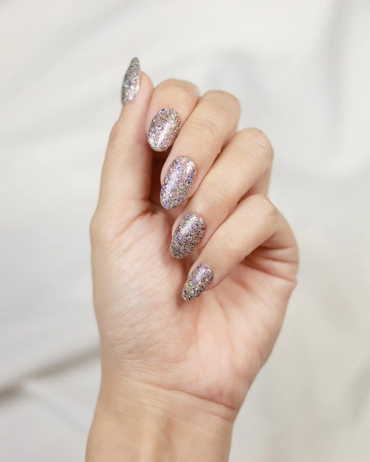 Milky Way Light Lacquer manicure