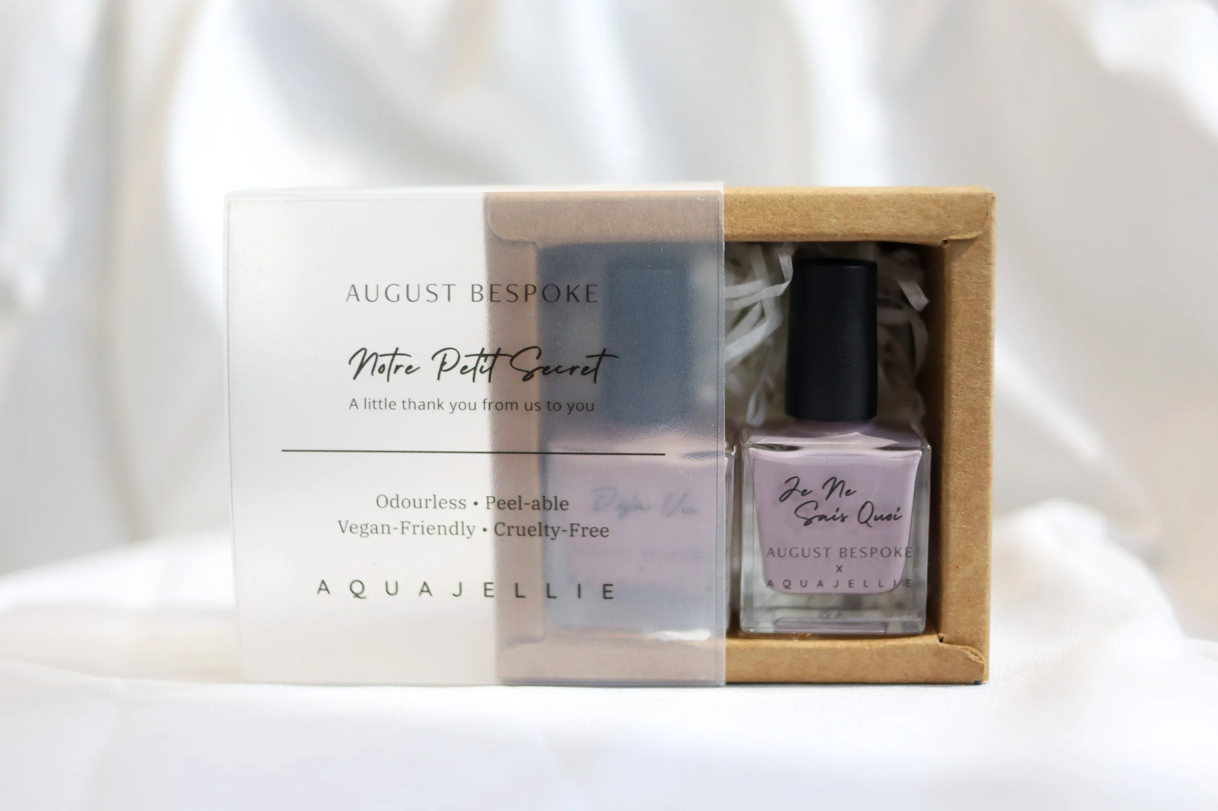 august_giftbox-6.jpg
