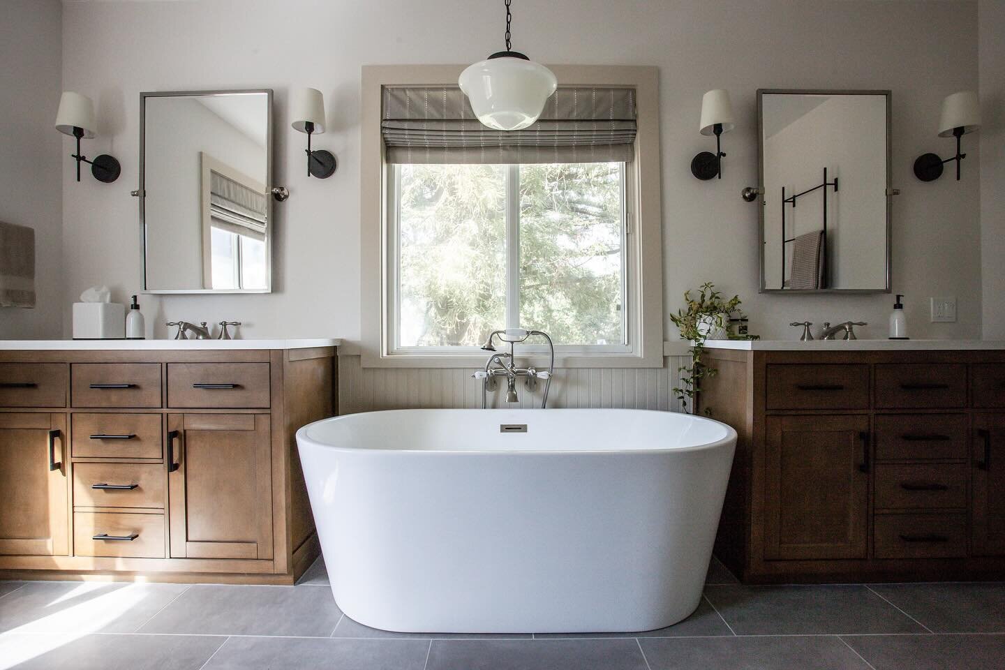 An unusual lay out, but we made it work!  Double vanity ✔️ Soaking tub ✔️✔️