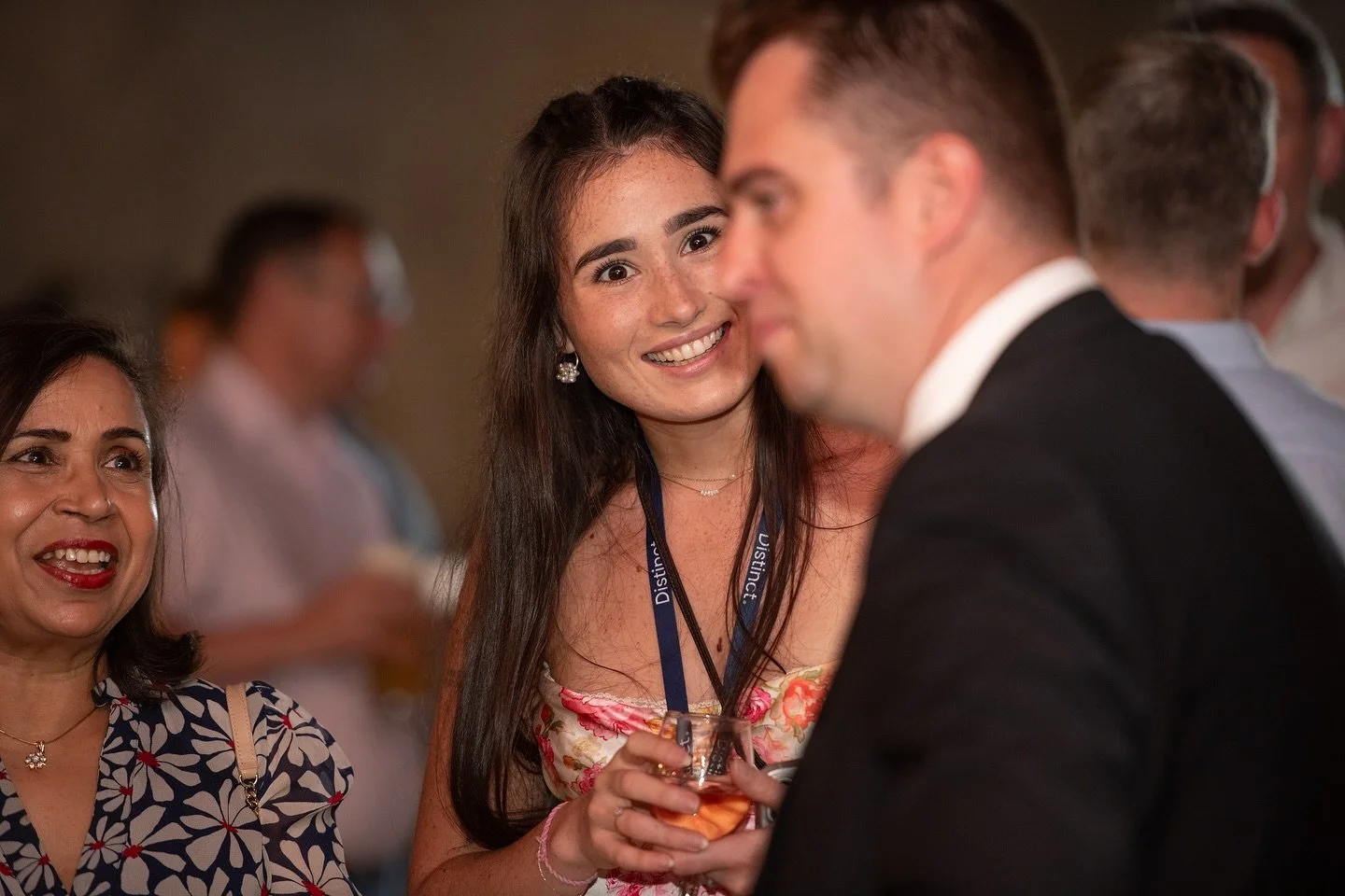 Close-up mind reading and magic is one of my favourite ways to connect with guests. Creating impossible moments right under their noses and sparking conversations long after the event has finished.

These shots were taken at the East Midlands Finance