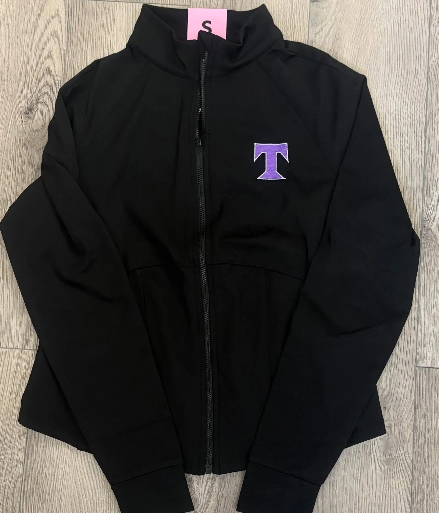 New item. Ladies full zip fitted jacket.