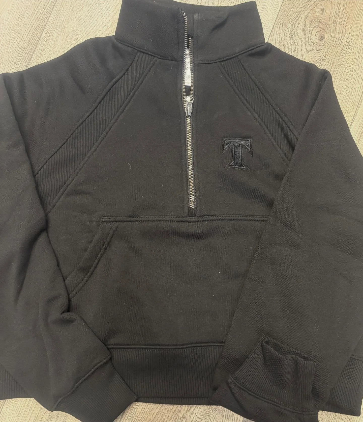 New item. Ladies sweatshirt