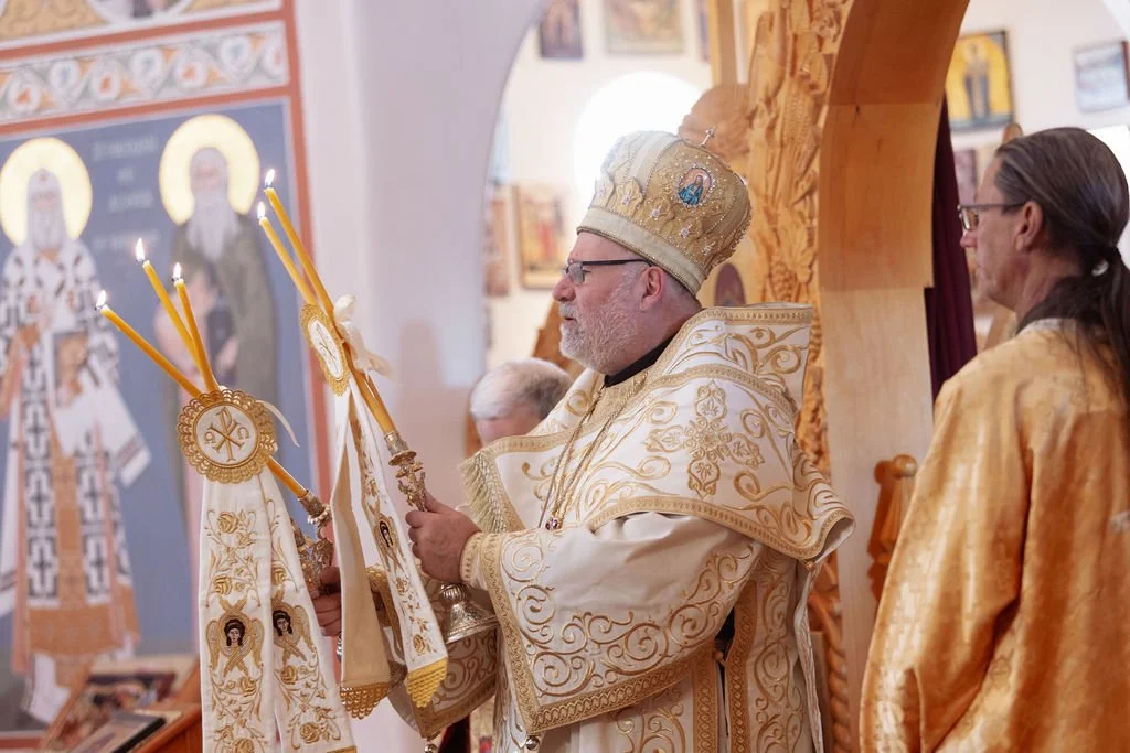 Bishop009.jpg