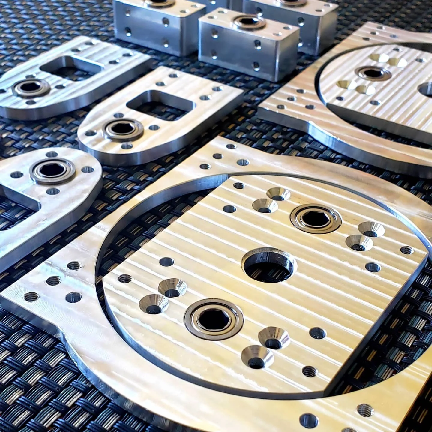 High School Robotics Team Levels Up Their Bots with CNC-Milled Aluminum Parts