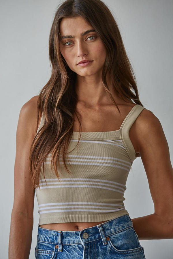 Weekend Retreat Tank