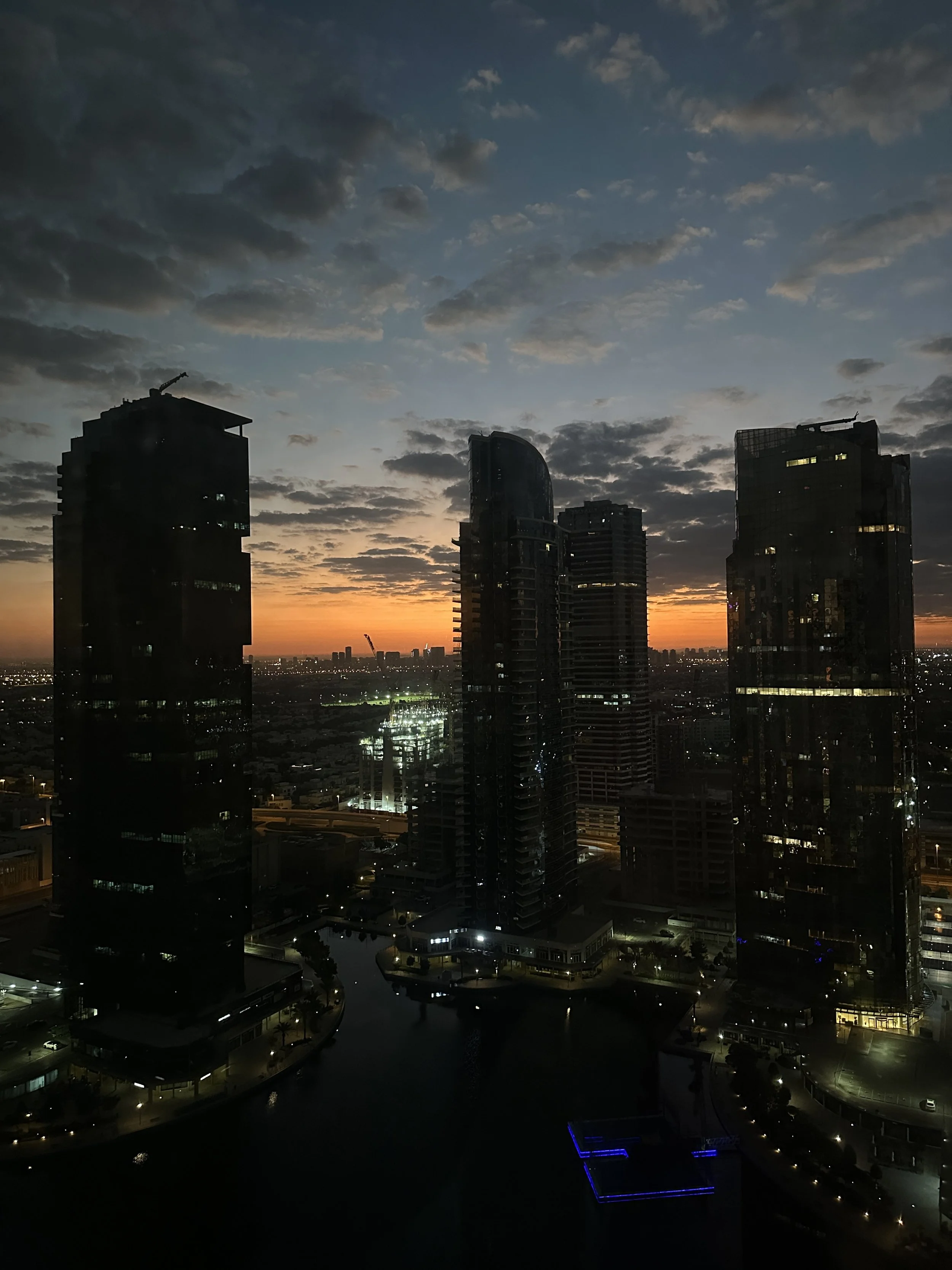 Jumeirah Lake Towers3.JPG