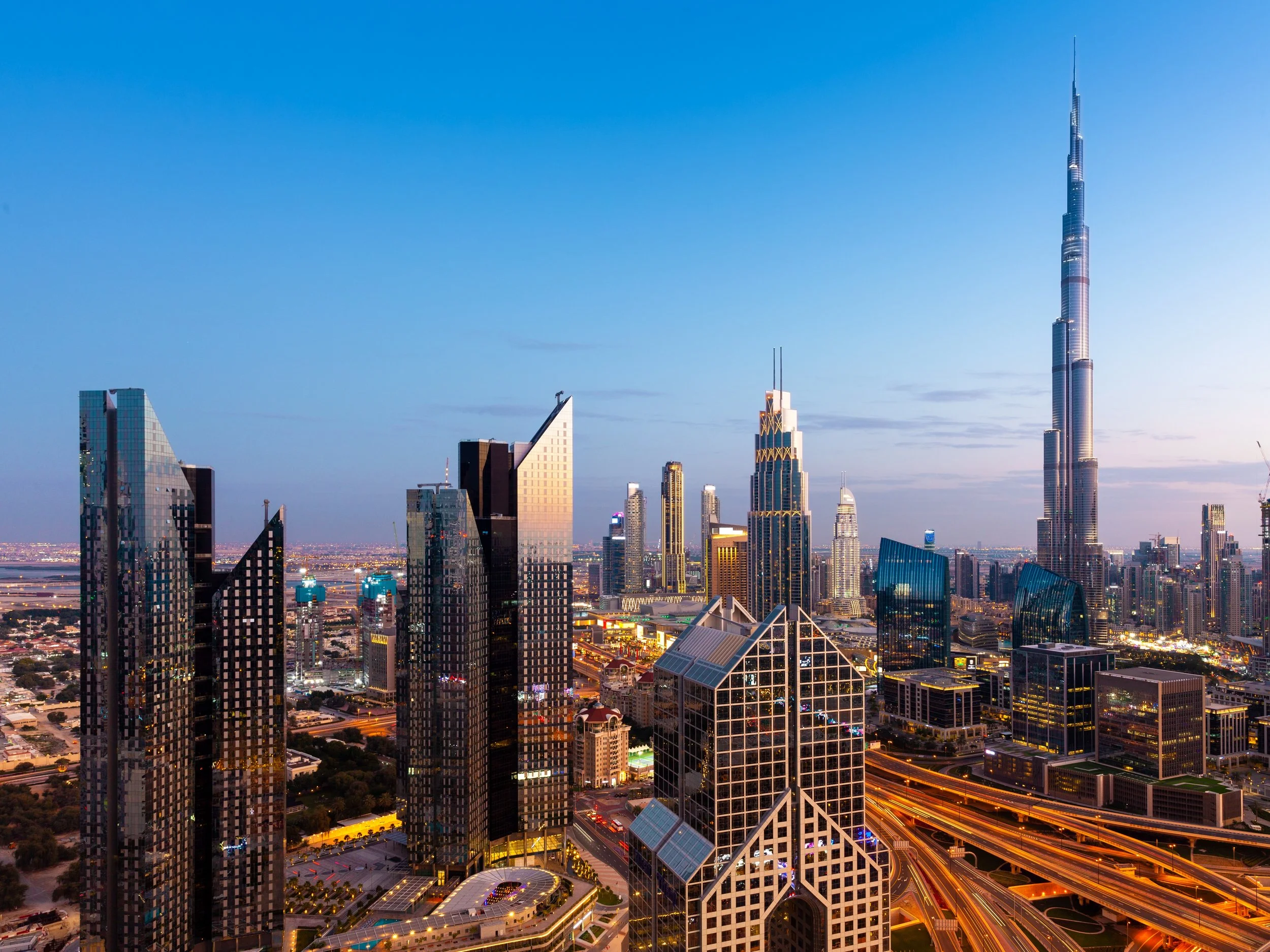 the-view-of-dubai-skyline-with-burj-khalifa-at-sun-2026-03-09-08-15-08-utc.jpg
