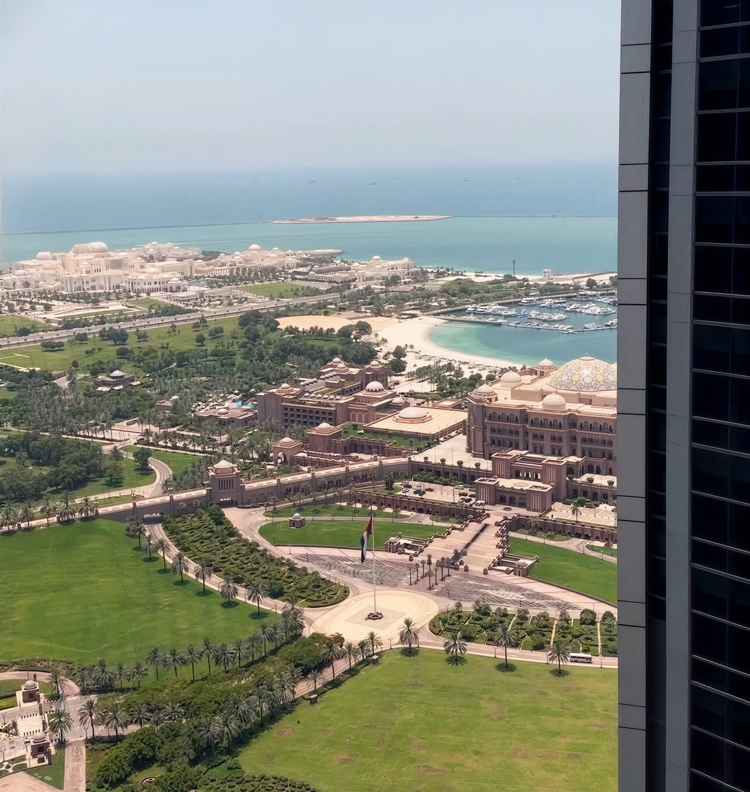 Conrad Abu Dhabi Etihad Towers 5*, Abu Dhabi (UAE) 