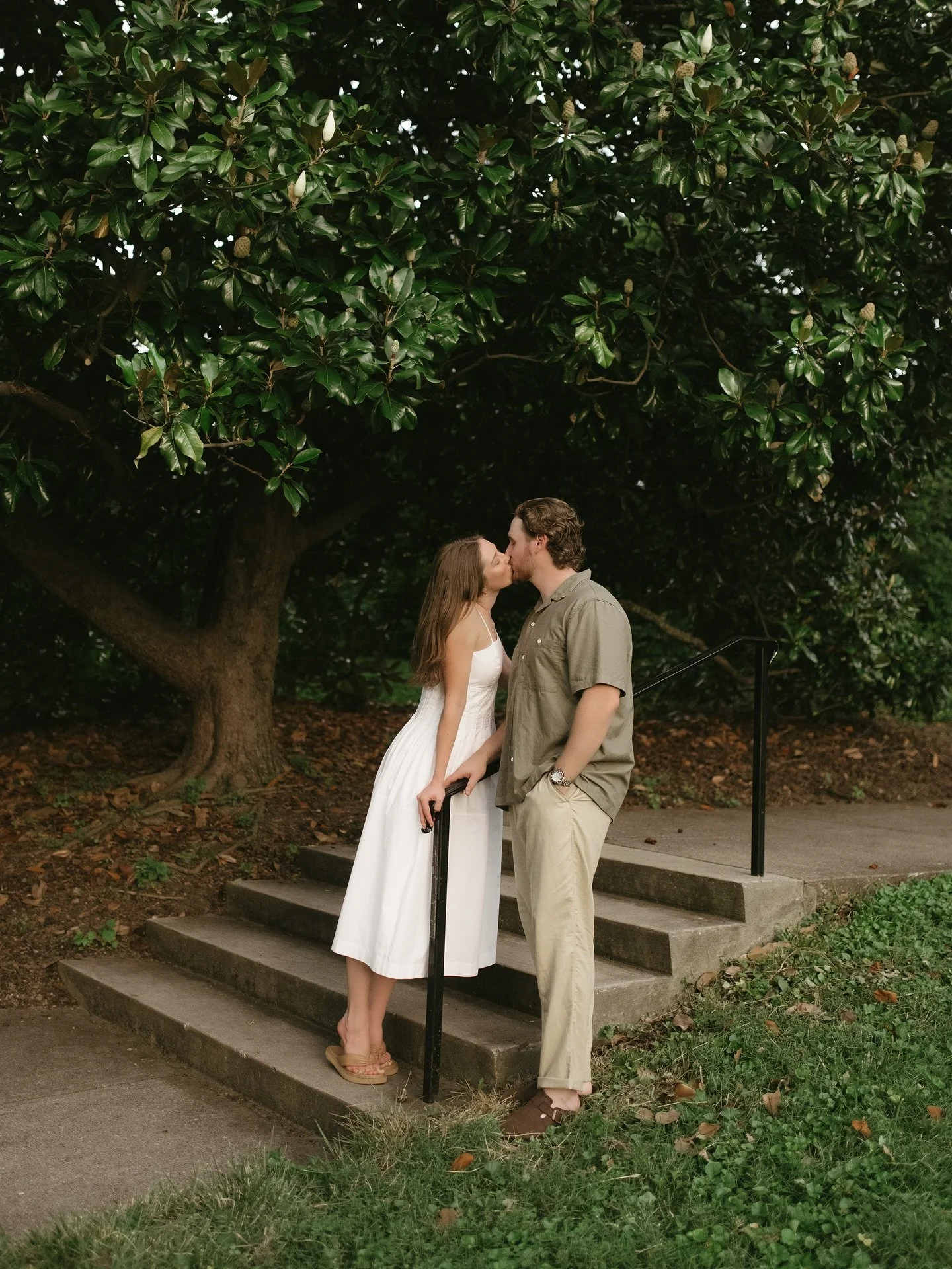 Zoe & Sam 🤍
Digital & 120 film
#nikoncreator #cincinnatiweddingphotographer #ohioweddingphotographer #ohioengagementphotographer #kentuckyweddingphotographer #engagementphotography