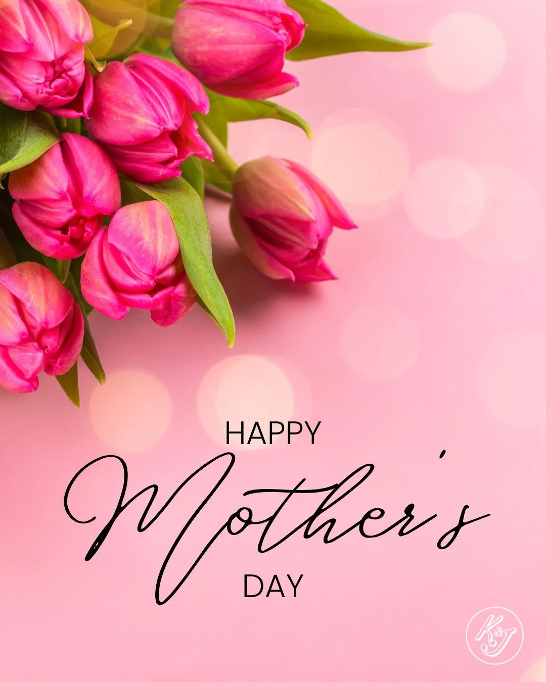 Running households, running schedules&hellip; and somehow still showing up like pros at work. We don&rsquo;t know how you do it, but we&rsquo;re glad you do. Happy Mother&rsquo;s Day! 💗