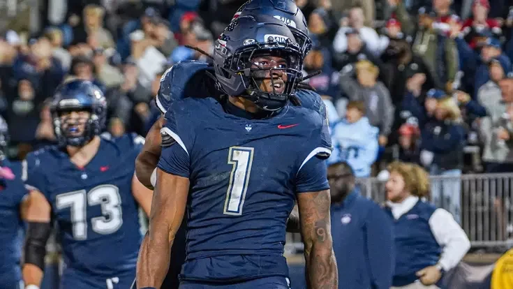 2025 College Football Review: Independents &amp; PAC 2