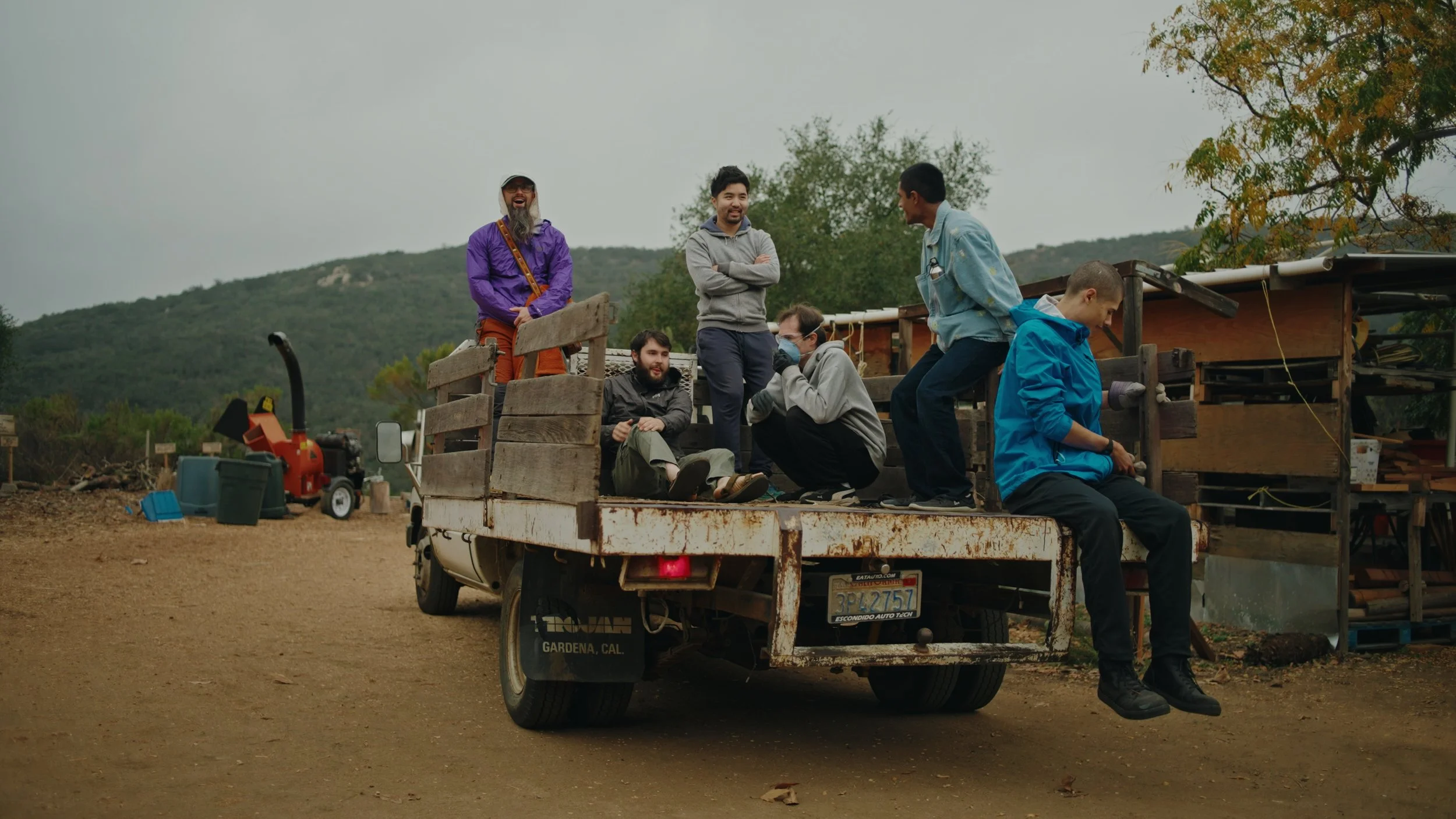 Still 2025-12-23 115336_1.223.1.jpg