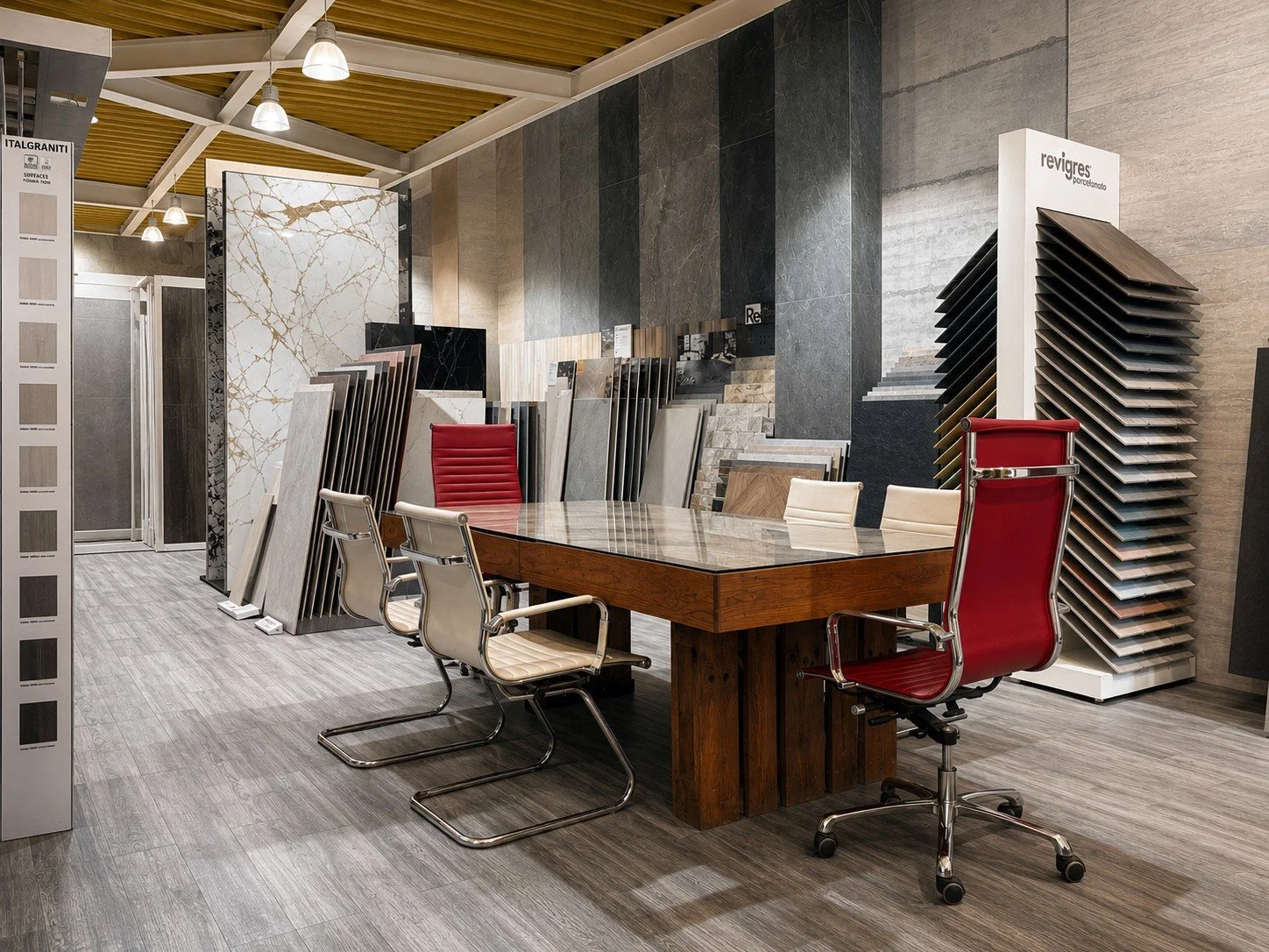 Showroom de porcelanato europeo Prointer en Altika Interlomas, Huixquilucan