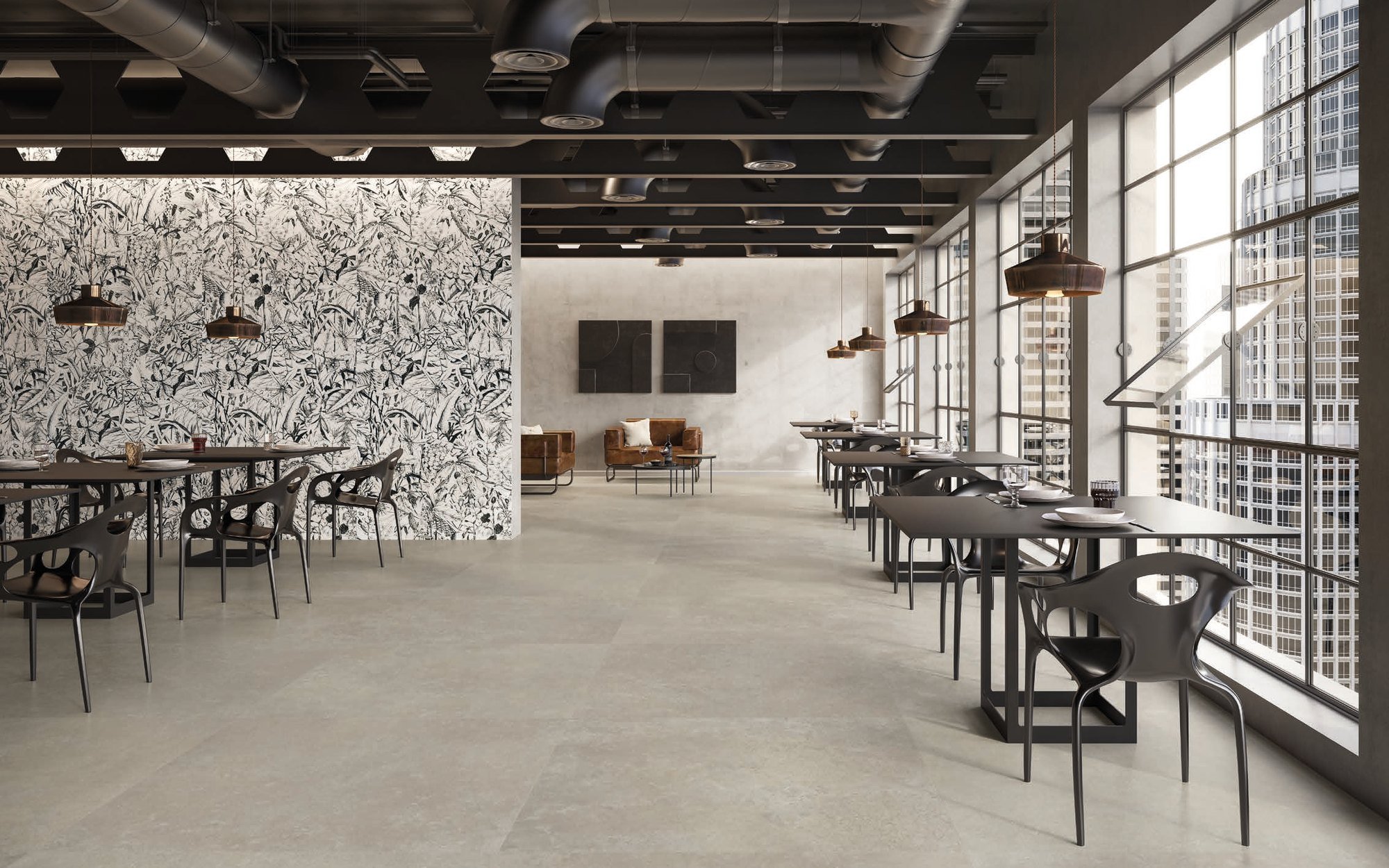 Porcelanato Croatia en restaurante con muro decorado y ventanales