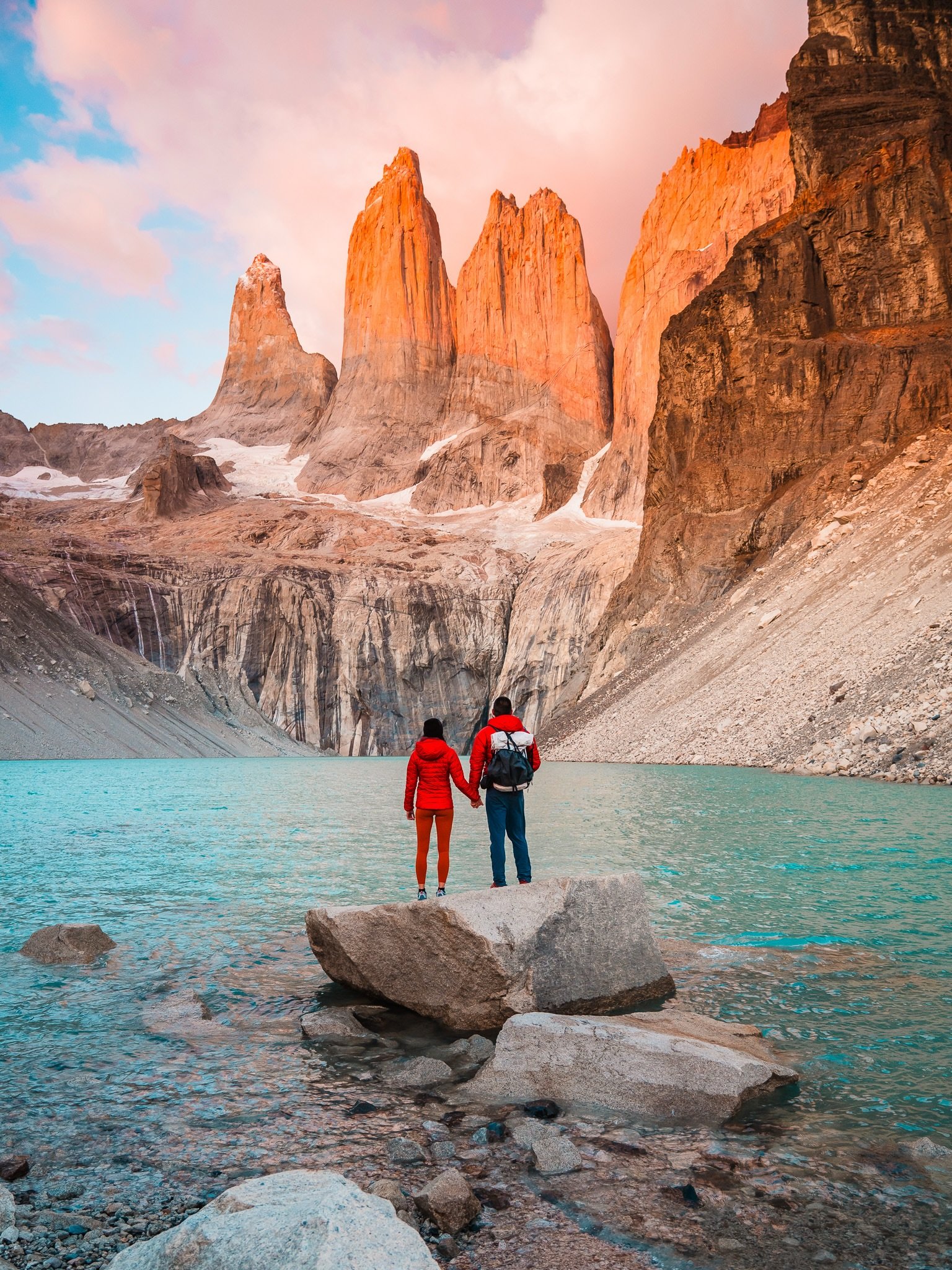Must-do backpacking trip in Patagonia ⤵️

I&rsquo;ve backpacked a ton in a lot of stunning places, but doing the O in Patagonia will forever take the cake. 

✨ SEND this to the person you want to go to Patagonia with!

📍O-Circuit, Torres del Paine N