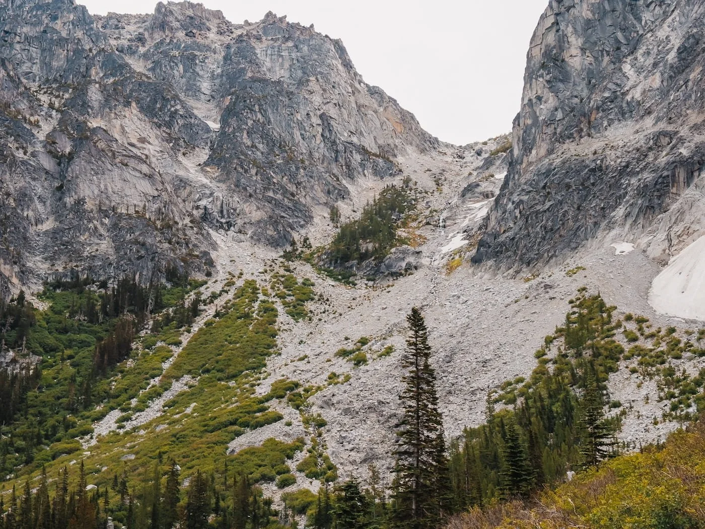 looking up aasgard pass near colchuck lake in the enchantments washington