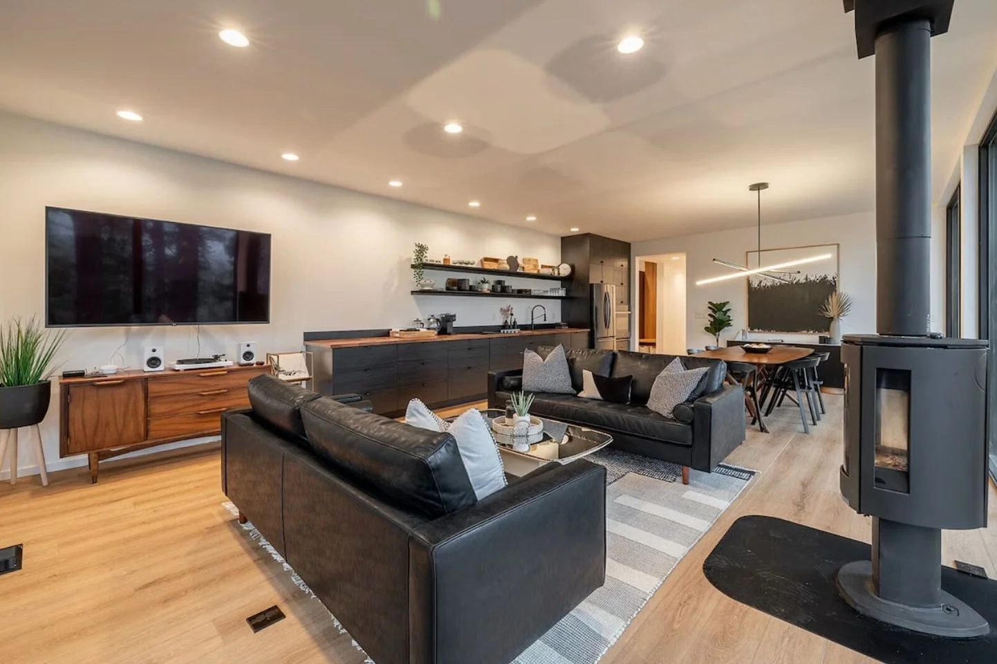 Inside of a modern, luxury cabin in leavenworth