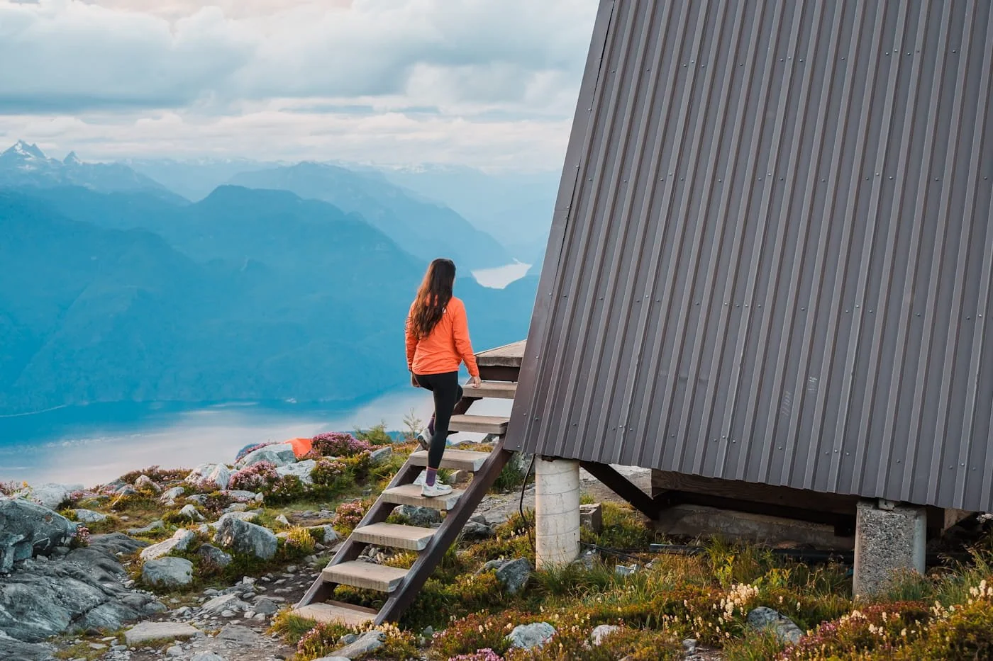 Walking up to the toilet in the emergency shelter on Panorama Ridge