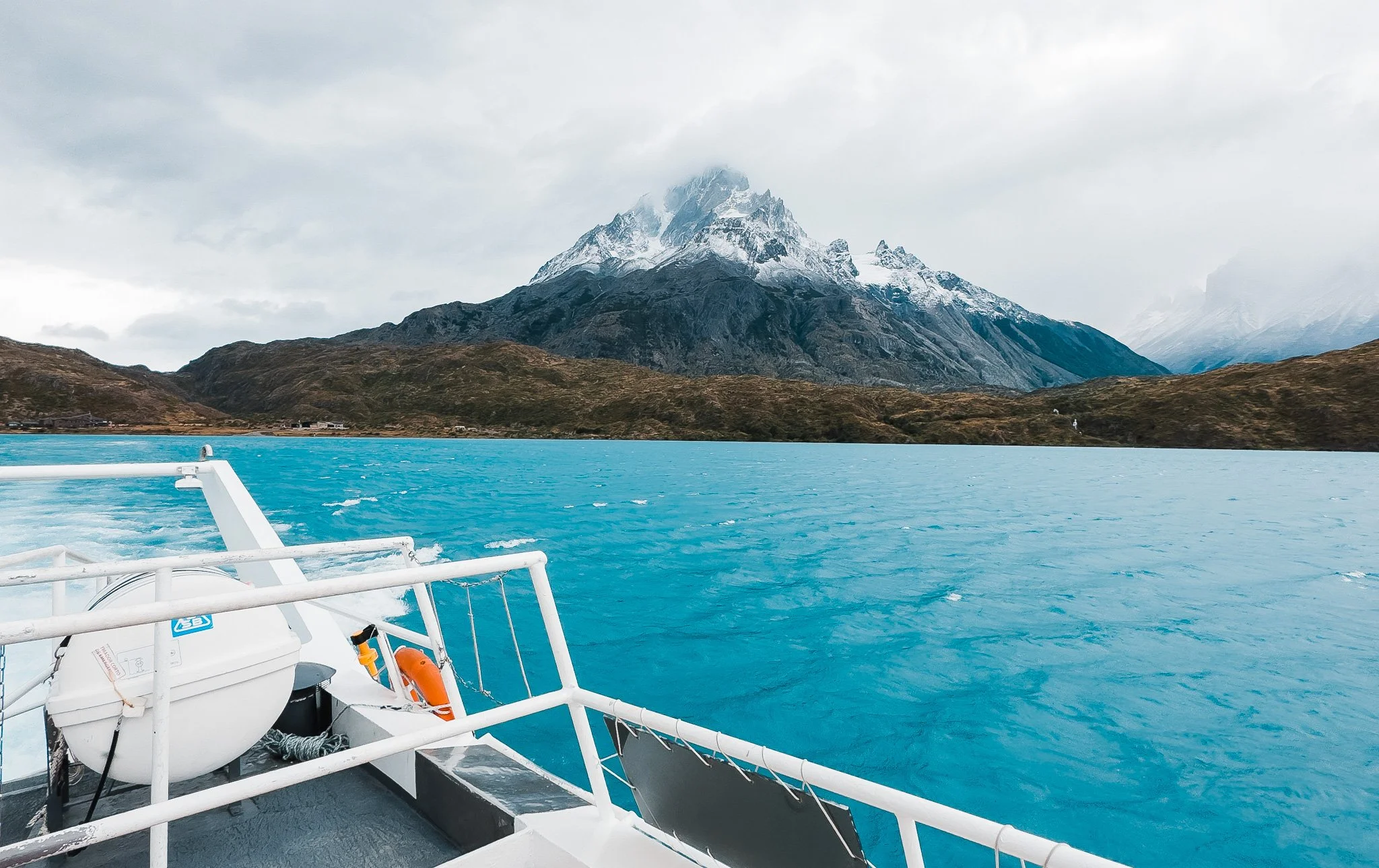 catamaran ferry to pudeto