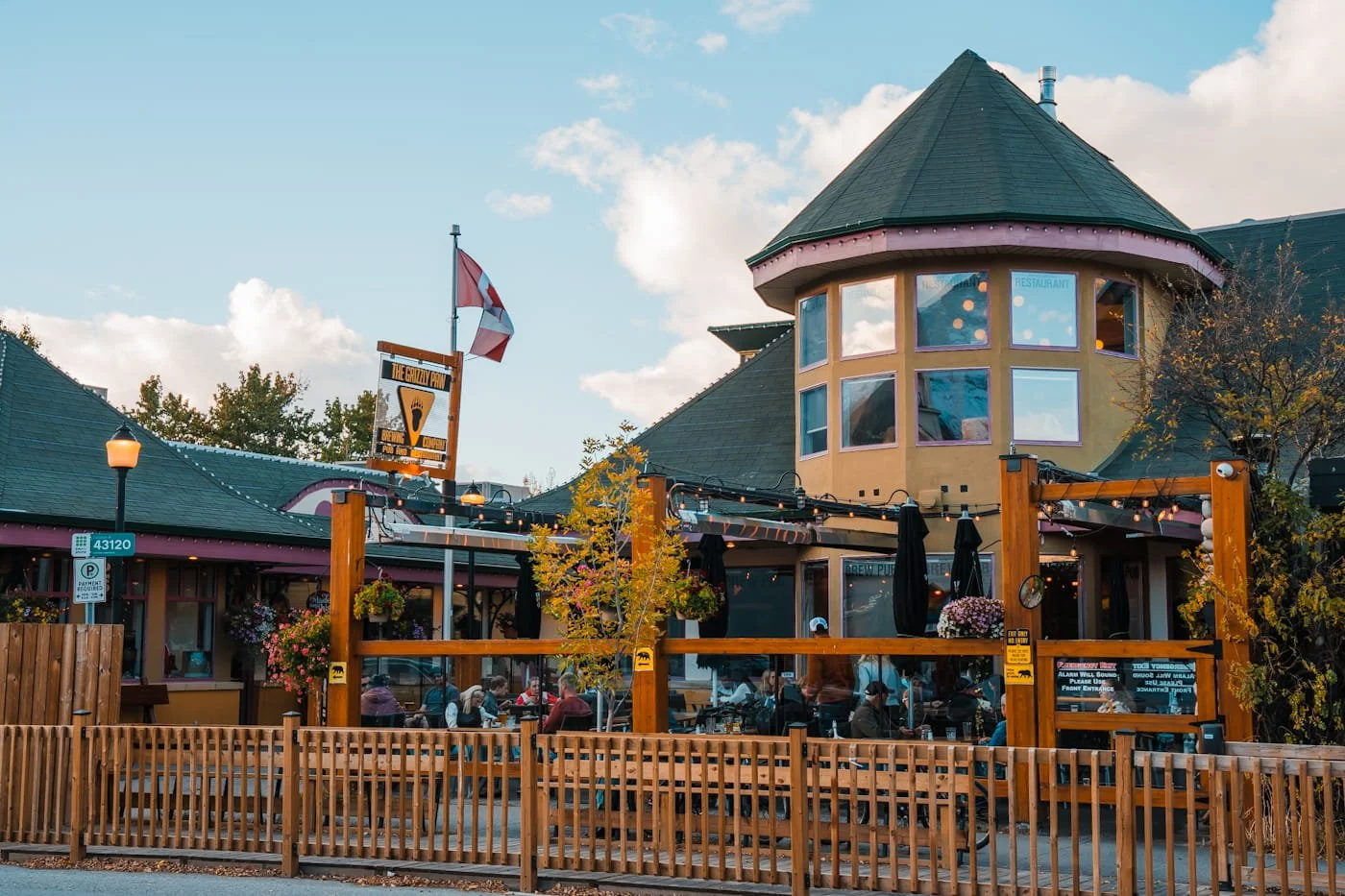 The Grizzly Paw brewery and restaurant in canmore
