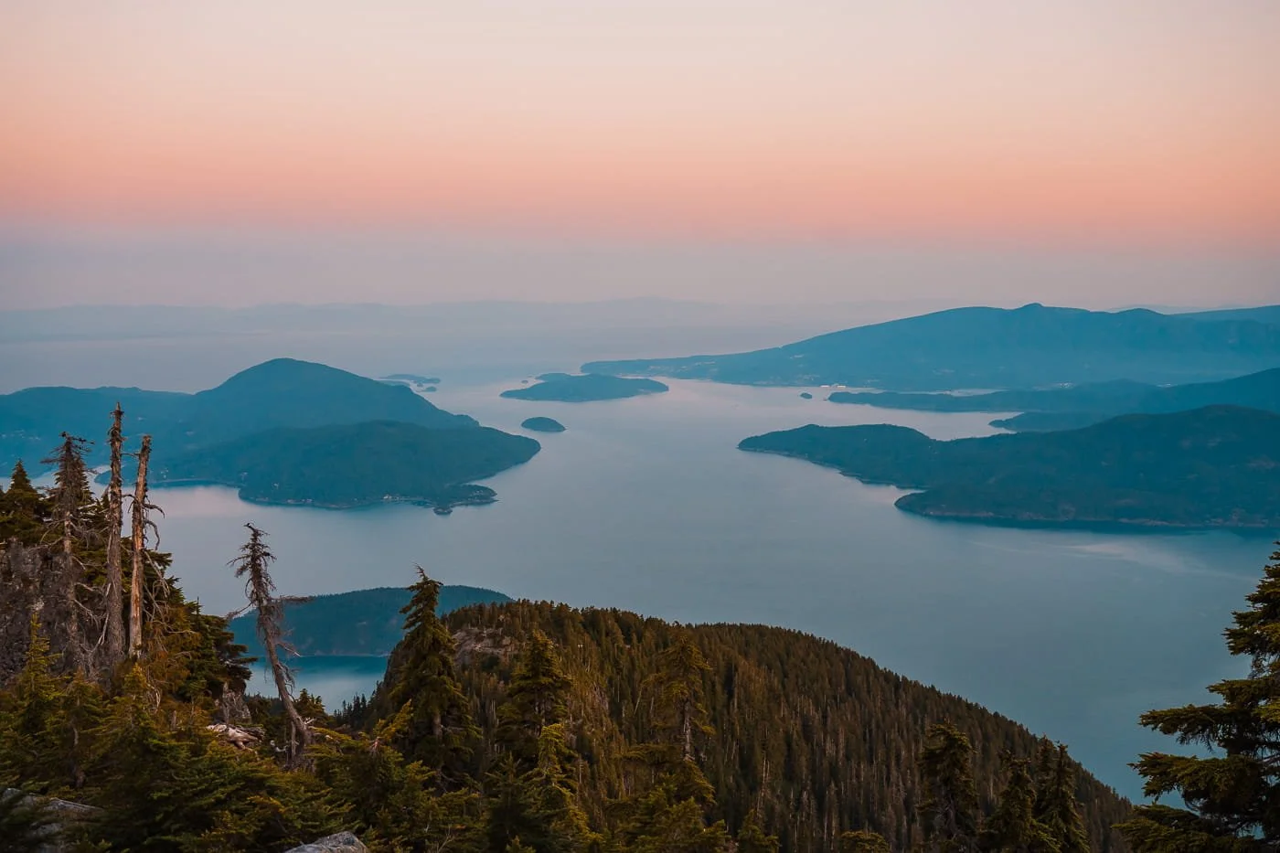 Sunset views of the Howe Sound from Unnecessary Mountain