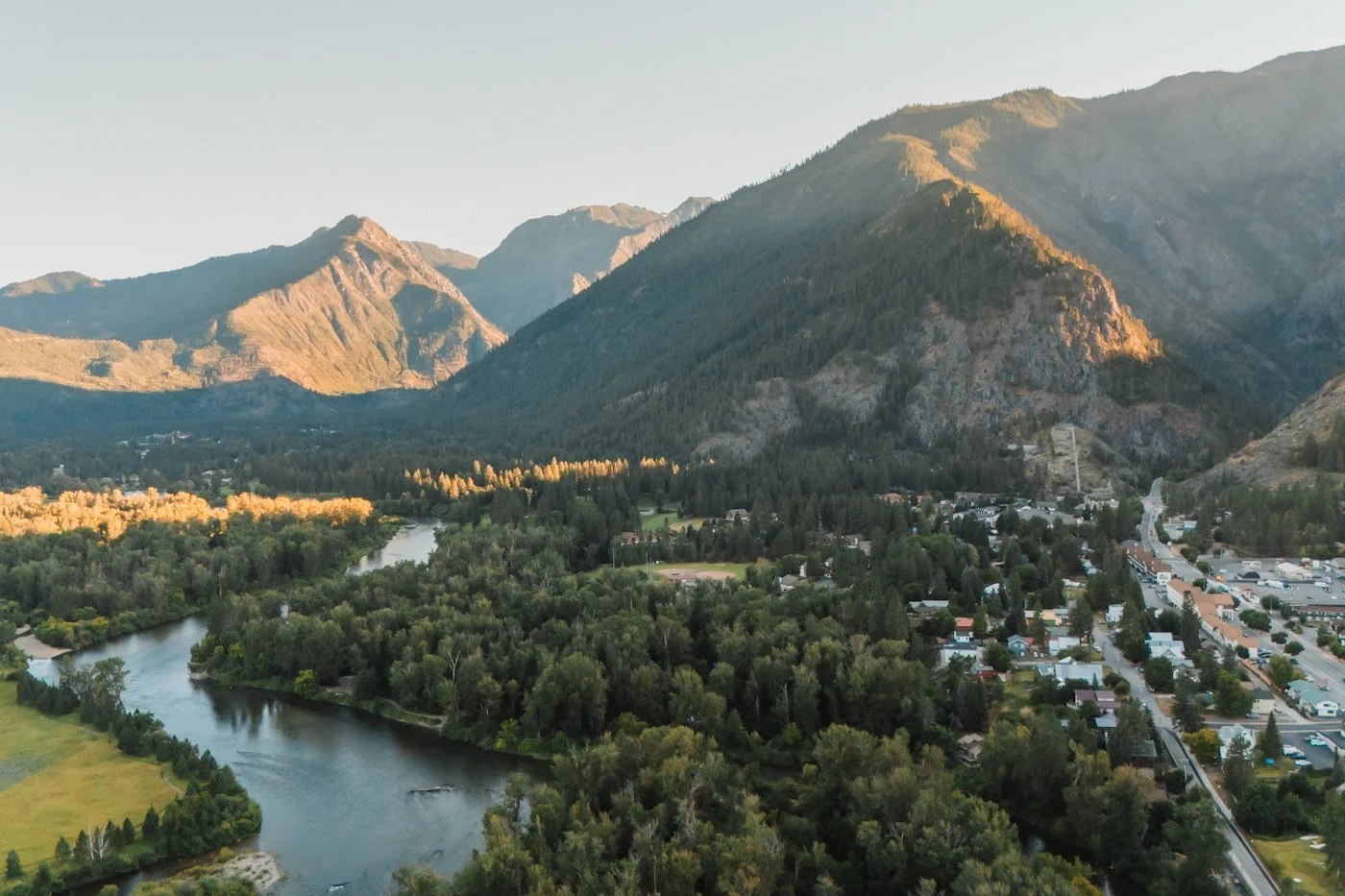 arial view of Leavenworth Washington and the Wenatchee River