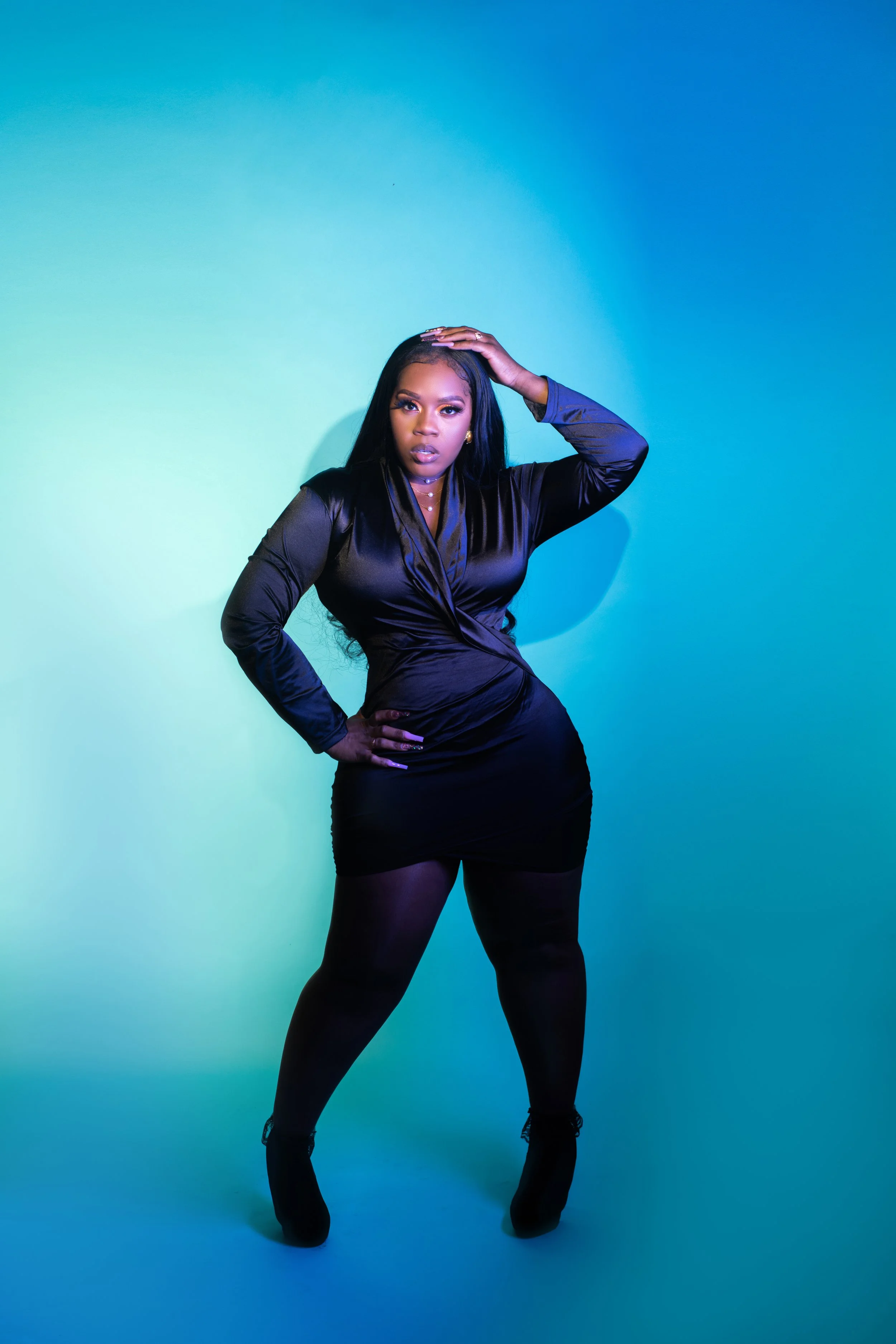 Dear Callie x Lola Scott Art Blue Spotlight