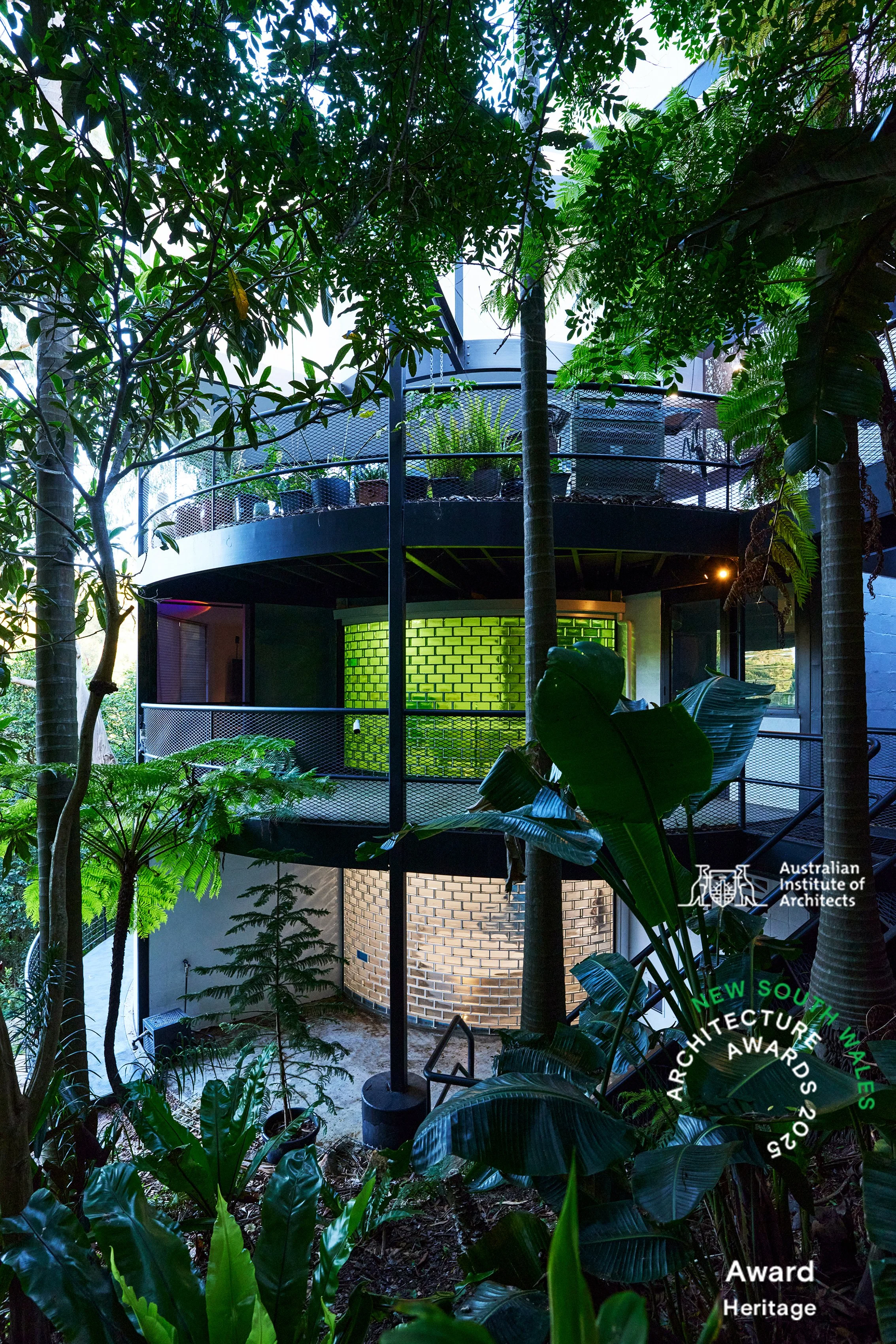06_9427-heritage_NiokaHouse_AStudioA_NickBowersPhoto copy.jpg