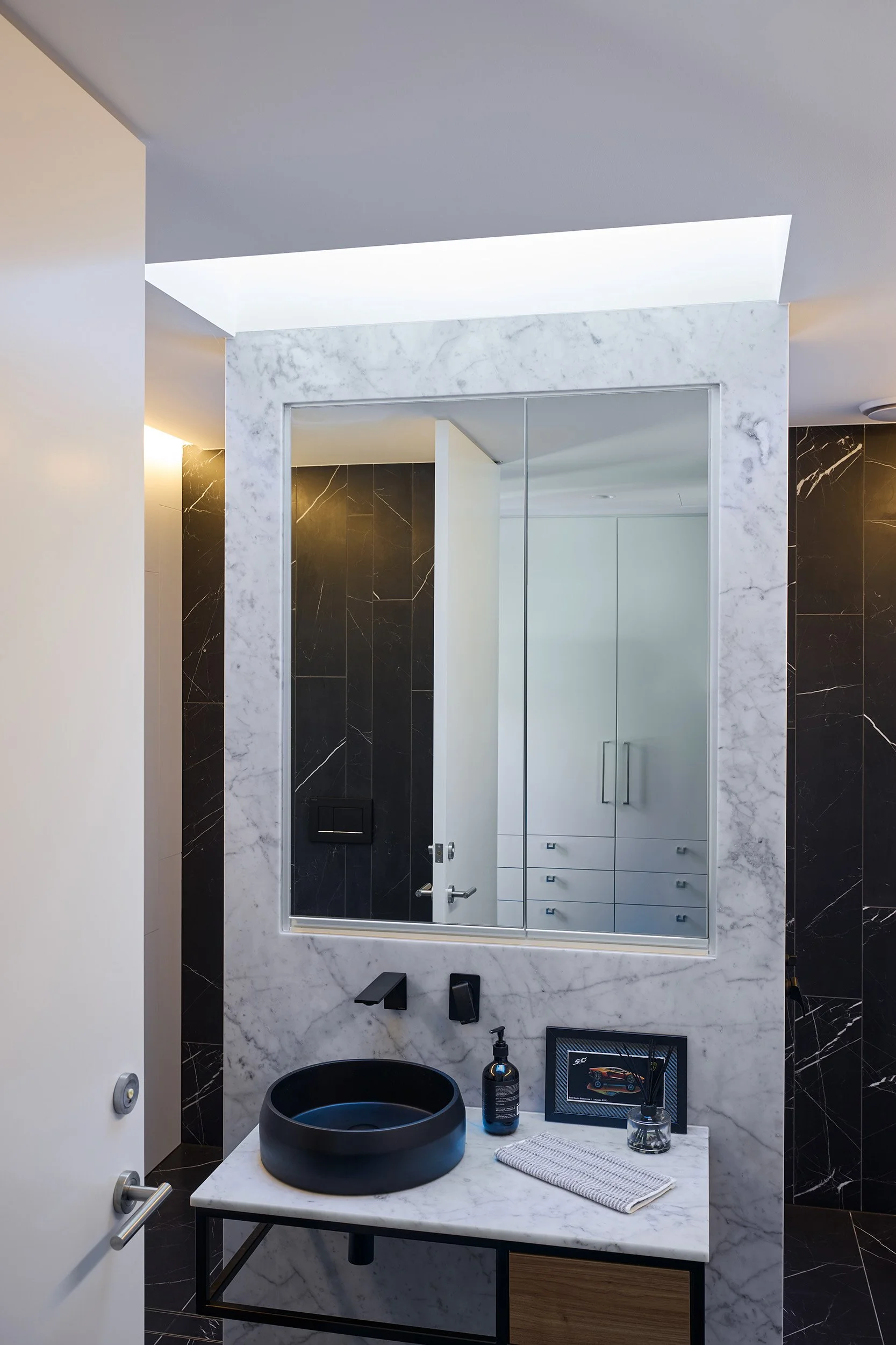 Terminal13_Ensuite 2.jpg