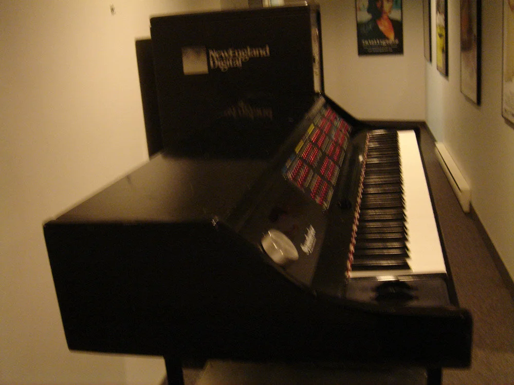 st-synclavier-06.jpg