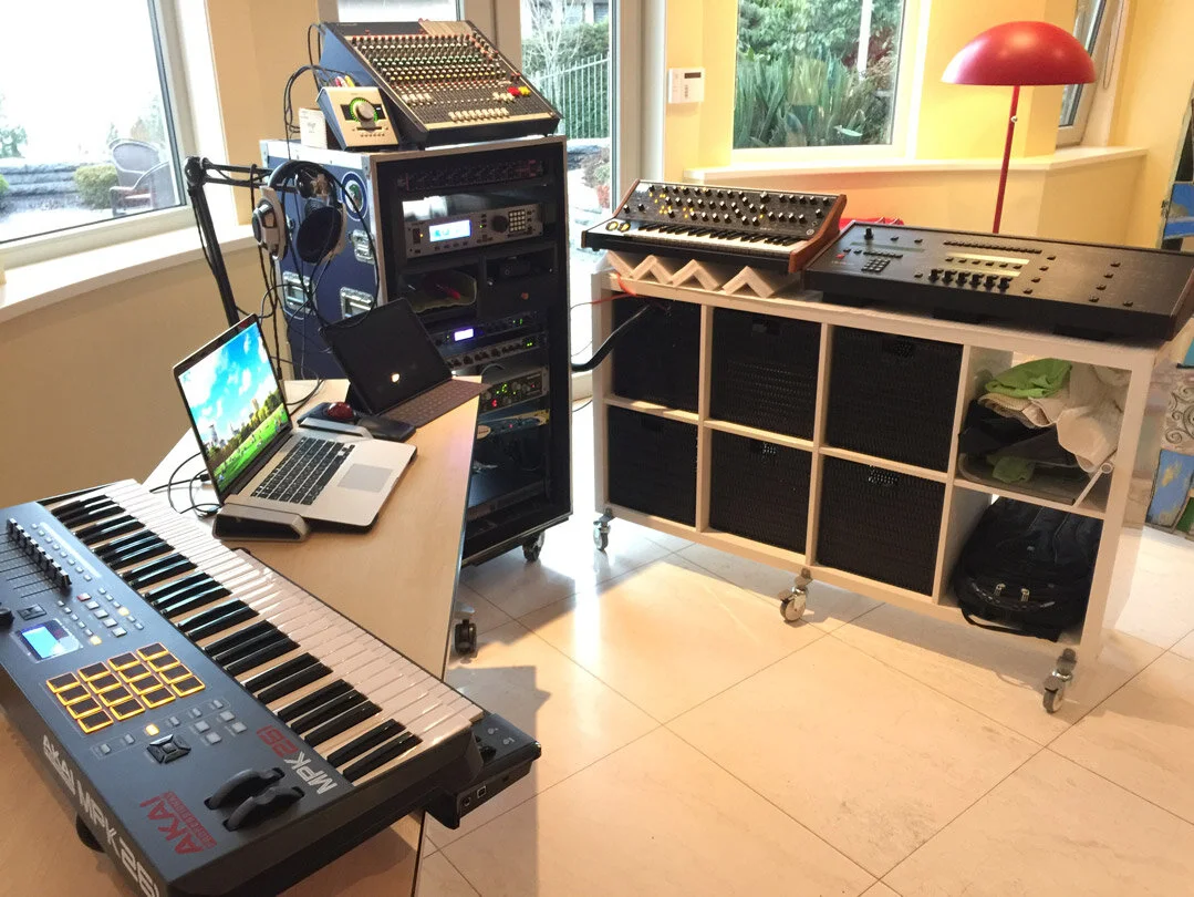 st-gr-Studio014.jpg