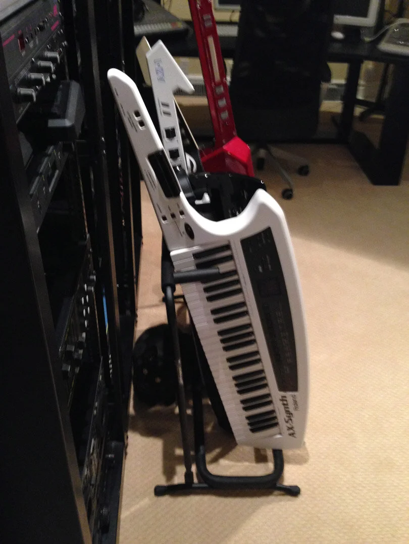 st-gr-Keytar-07.jpg