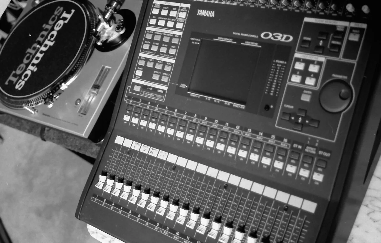 st-gr-Studio035.jpg