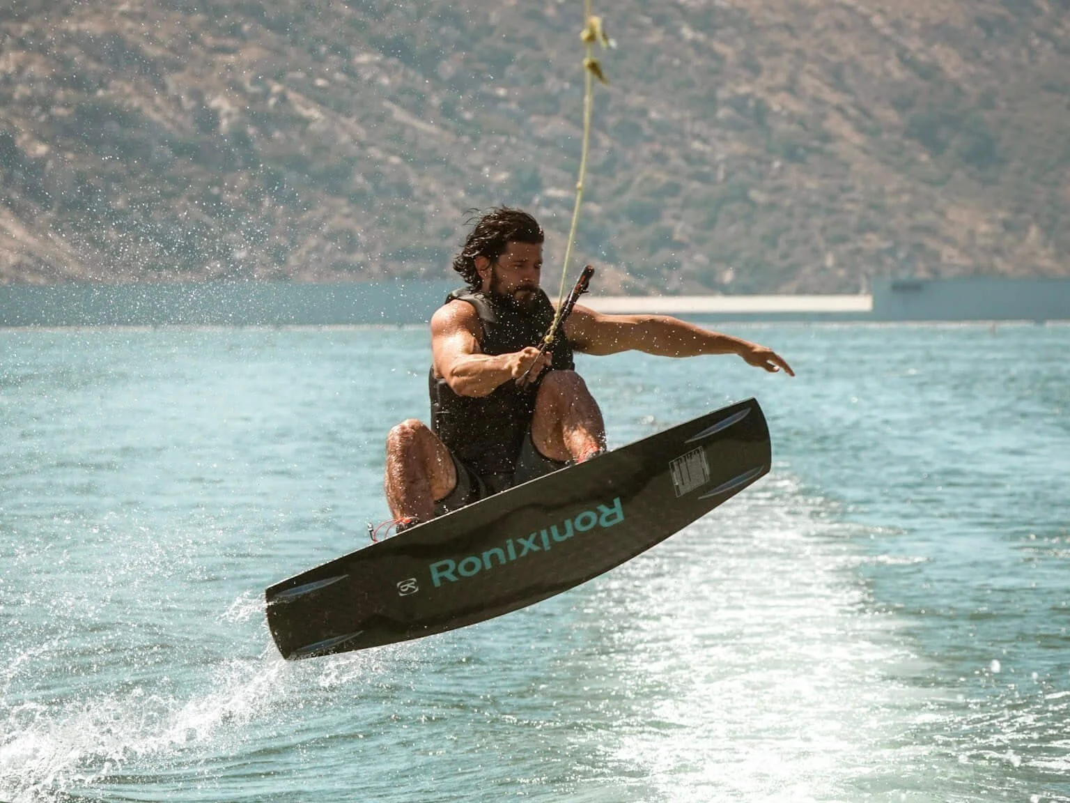 HydroMotion Watersports Wake Surfing, Wakeboarding, Waterskiing