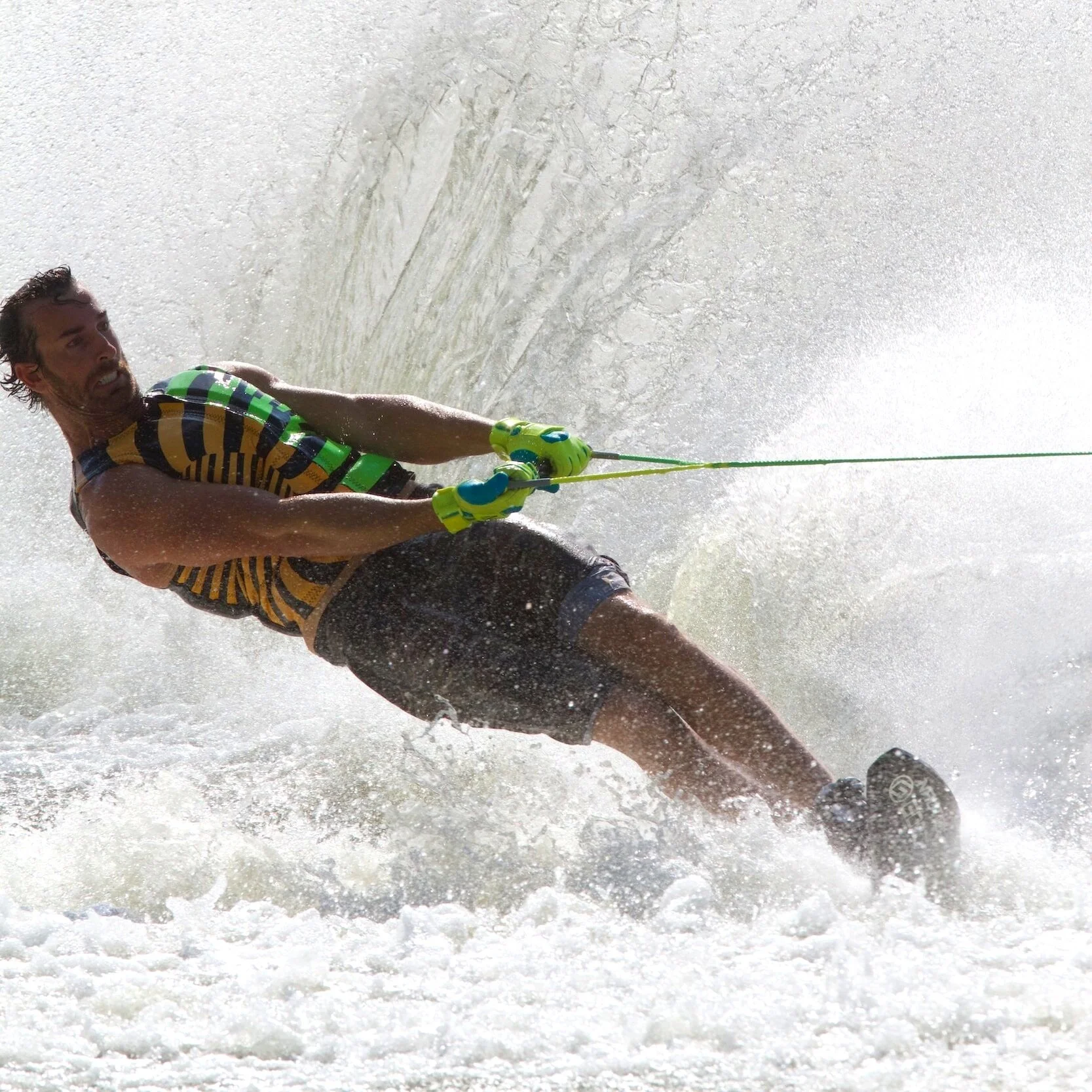 HydroMotion Watersports Wake Surfing, Wakeboarding, Waterskiing