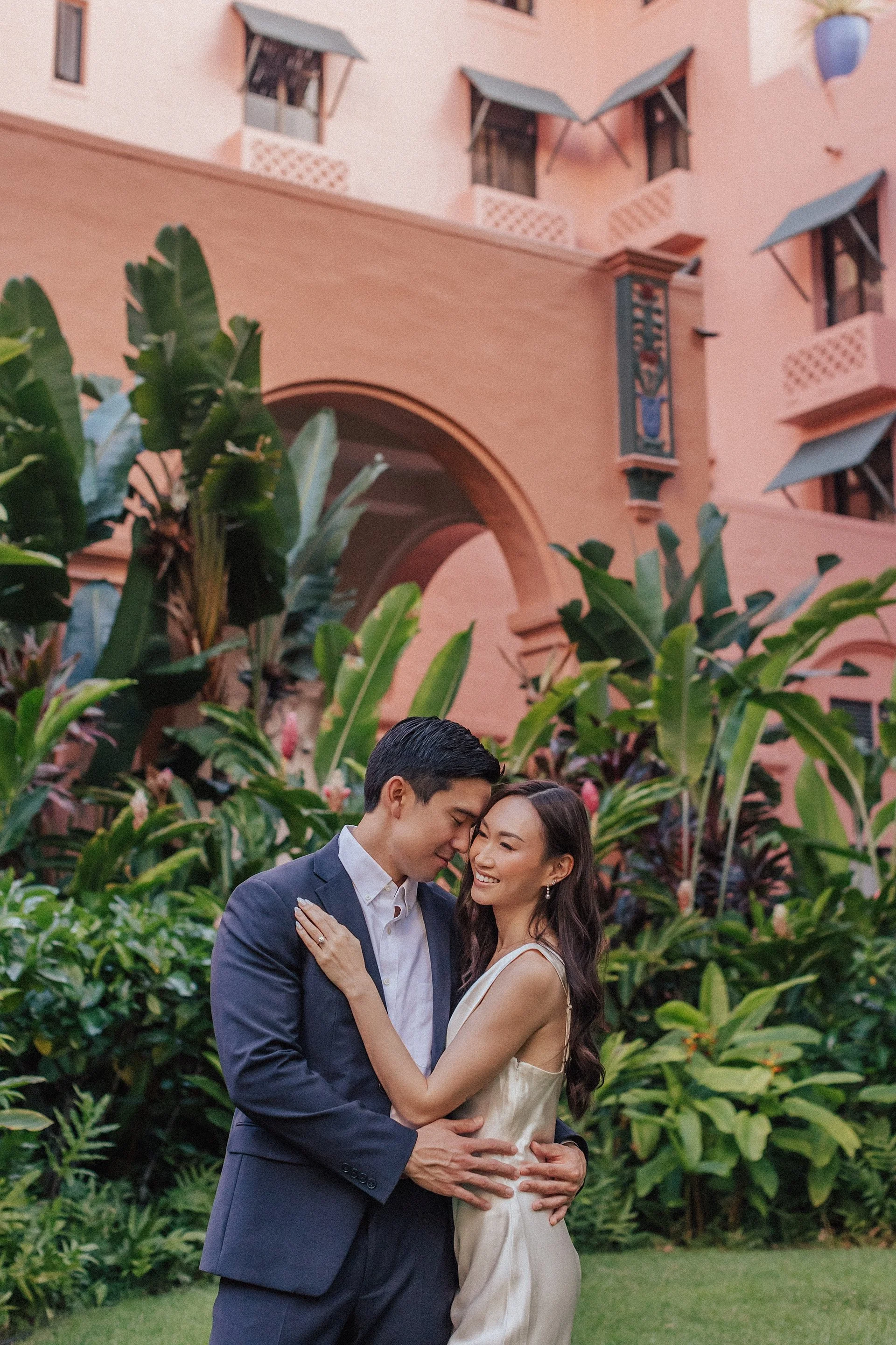 Hawaii-theroyalhawaiian-engagement-Photographer__CO1_8307_byCarolOliva_WEB.jpg