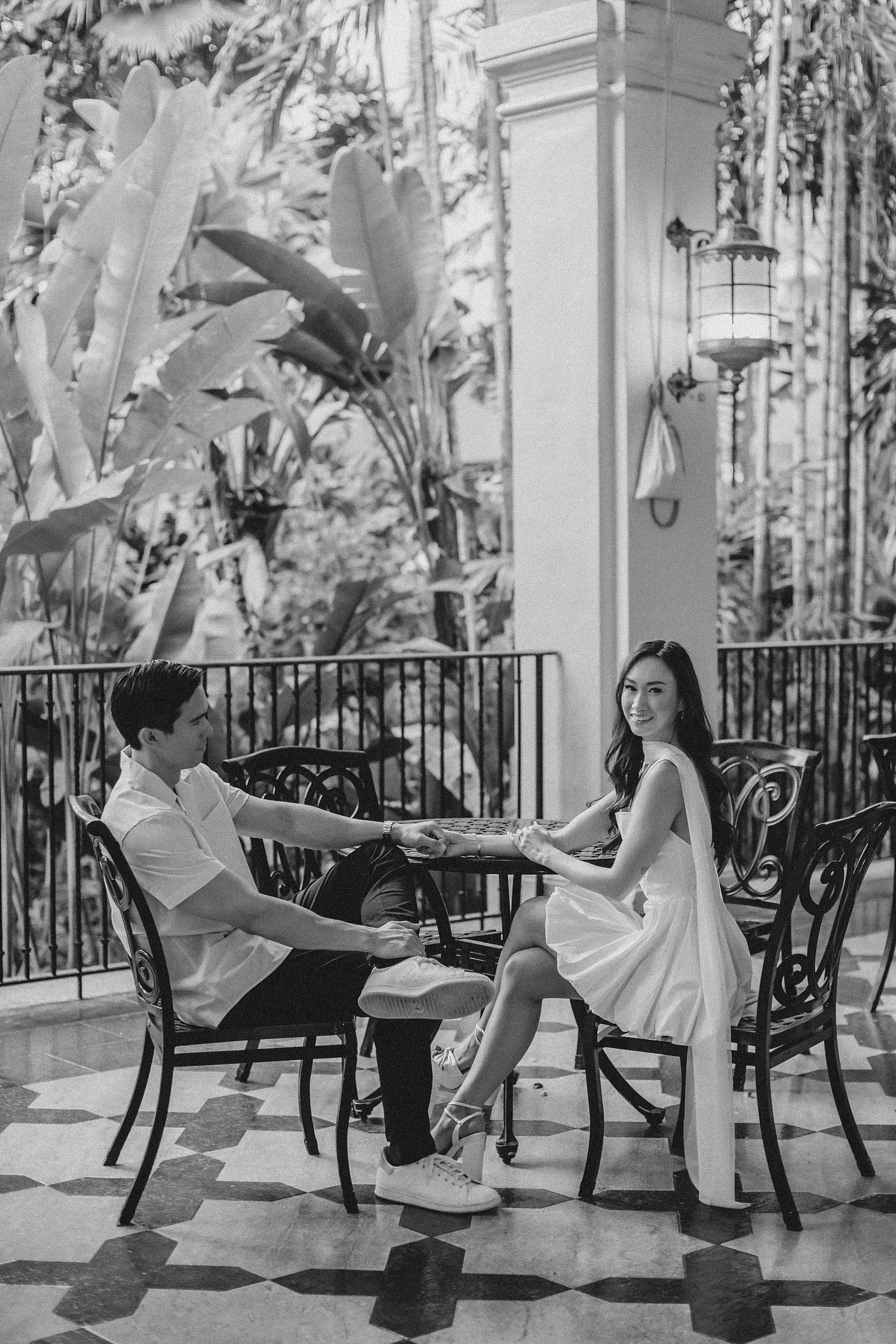 Hawaii-theroyalhawaiian-engagement-Photographer__CO1_8456_byCarolOliva_WEB.jpg