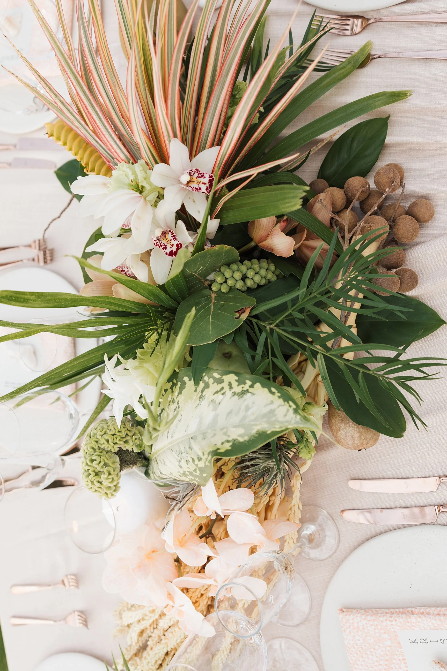 Hawaii-konavillage-wedding-Photographer__B+K2178_CO5_4762_byCarolOliva_WEB.jpg